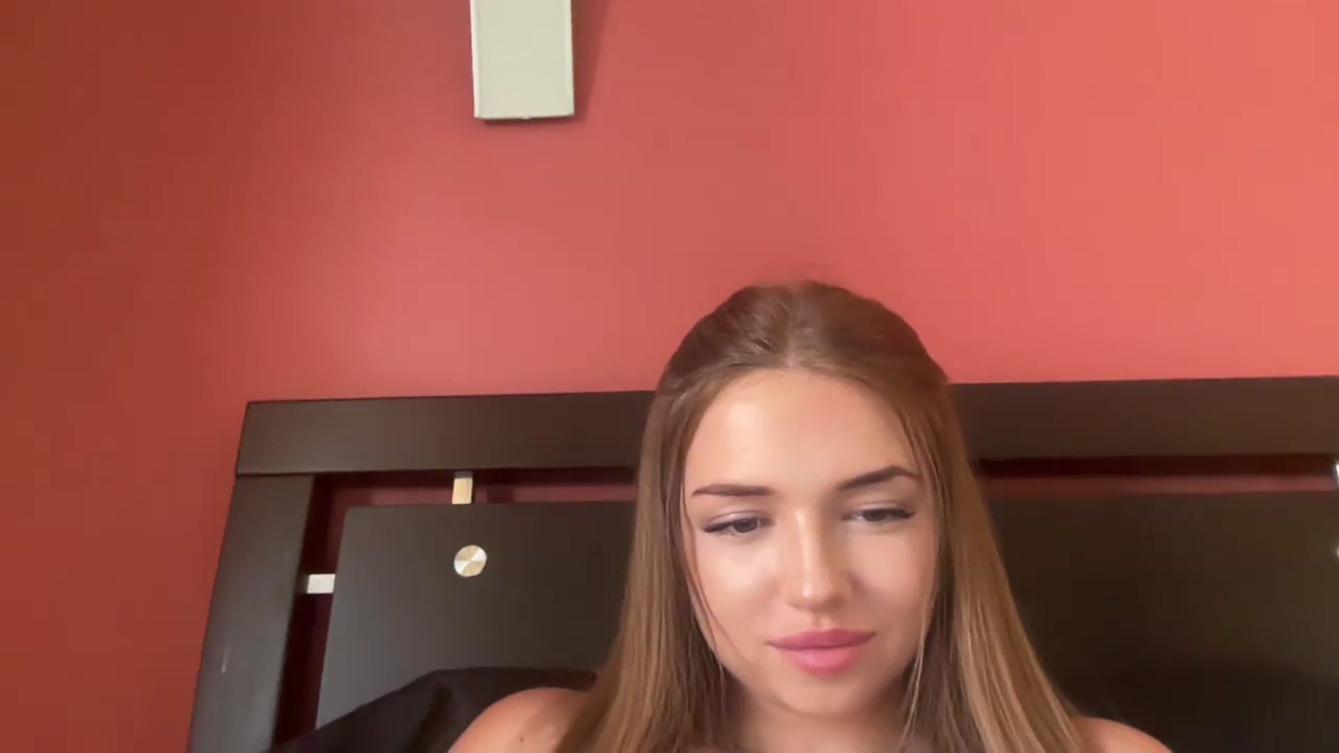 Gallery image thumbnail from ChloeeStar's myfreecams stream on, 08/12/2026, 09:26 image 5 of 20
