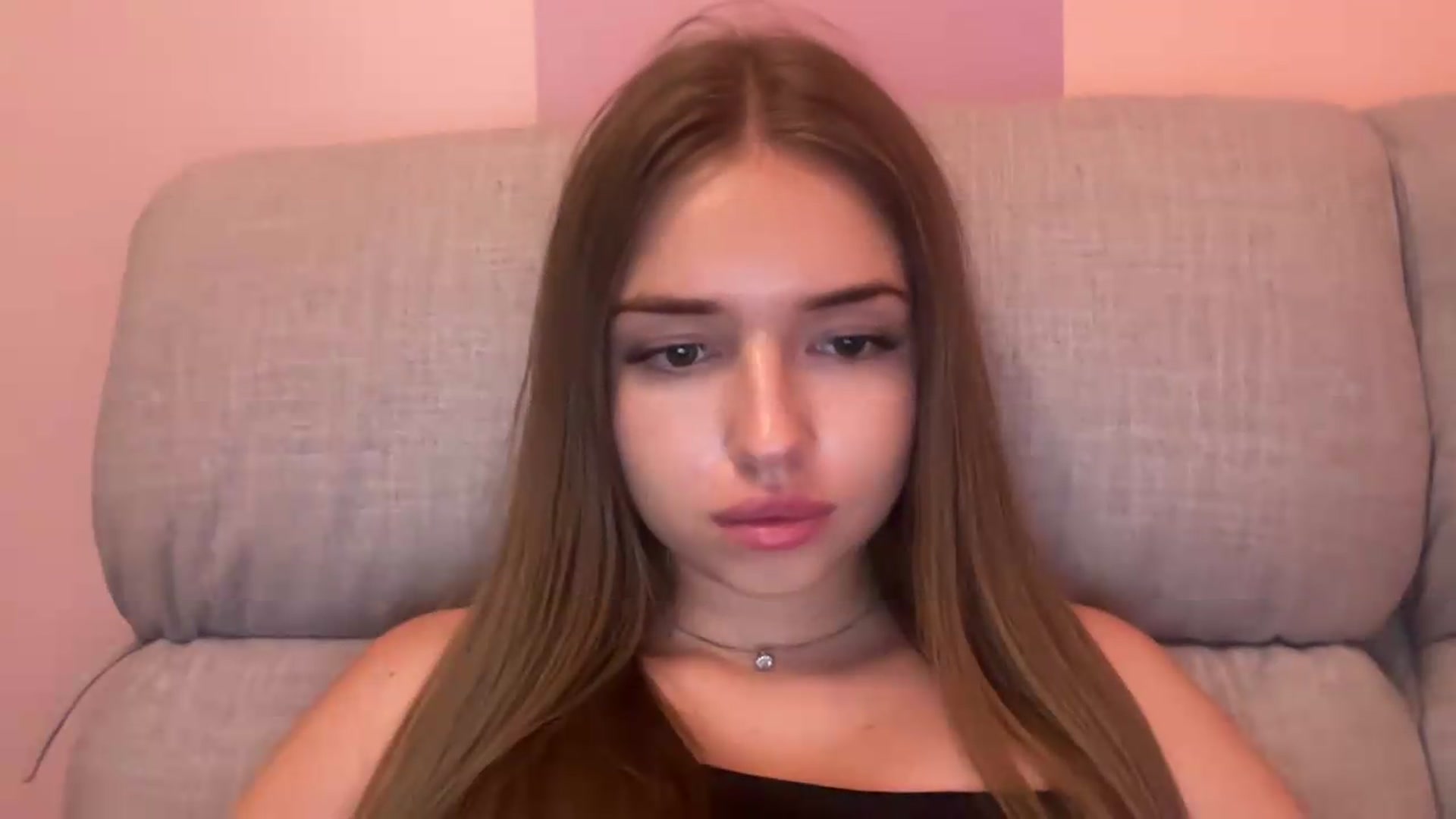 Gallery image thumbnail from ChloeeStar's myfreecams stream on, 08/12/2026, 19:33 image 19 of 20
