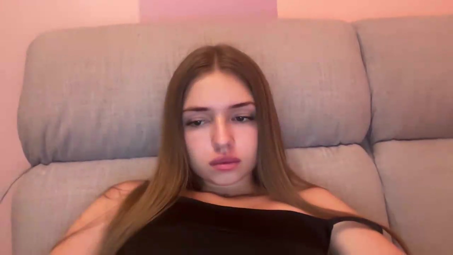 Gallery image thumbnail from ChloeeStar's myfreecams stream on, 08/12/2026, 22:52 image 20 of 20
