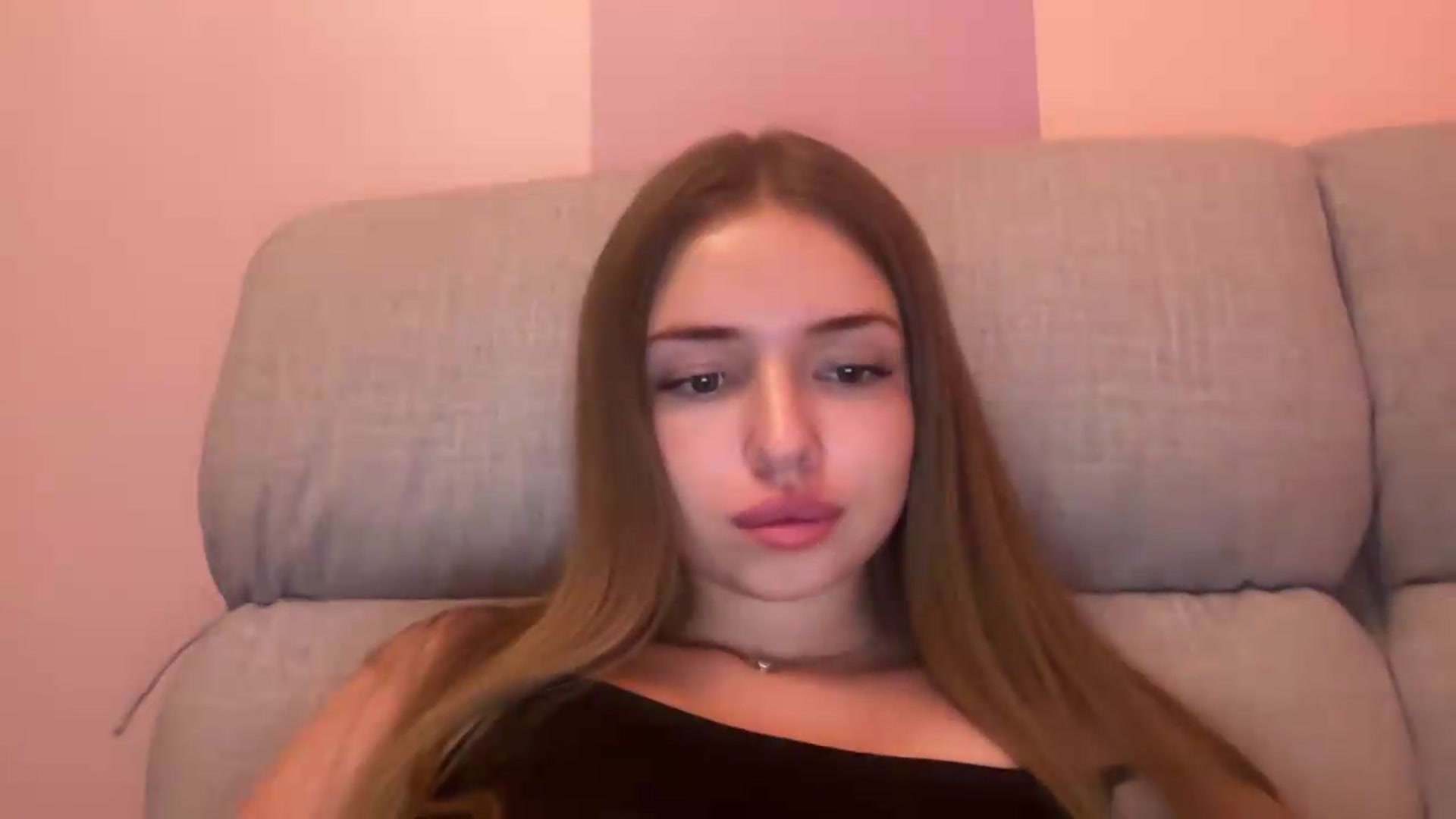 Gallery image thumbnail from ChloeeStar's myfreecams stream on, 08/12/2026, 22:52 image 7 of 20