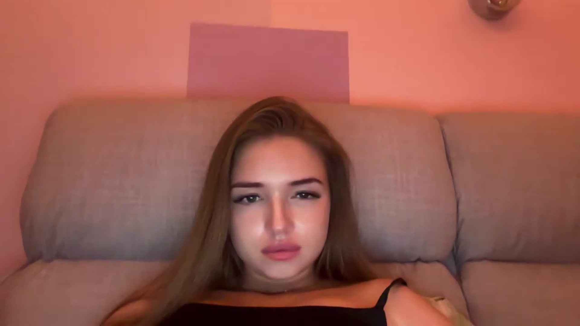 Gallery image thumbnail from ChloeeStar's myfreecams stream on, 08/14/2026, 21:41 image 3 of 20