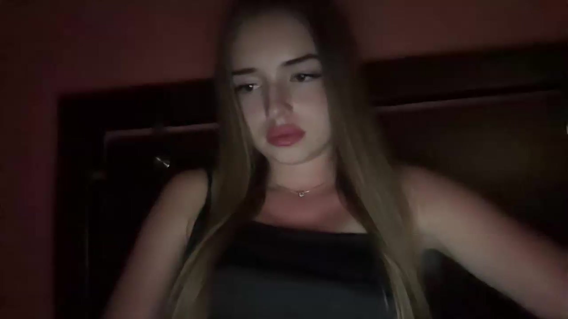 Gallery image thumbnail from ChloeeStar's myfreecams stream on, 08/15/2026, 21:20 image 3 of 20
