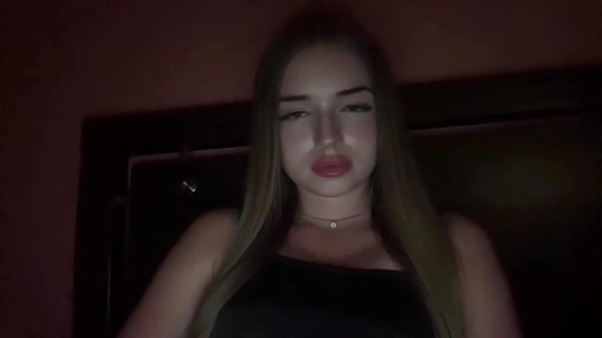 Gallery image thumbnail from ChloeeStar's myfreecams stream on, 08/15/2026, 21:20 image 5 of 20