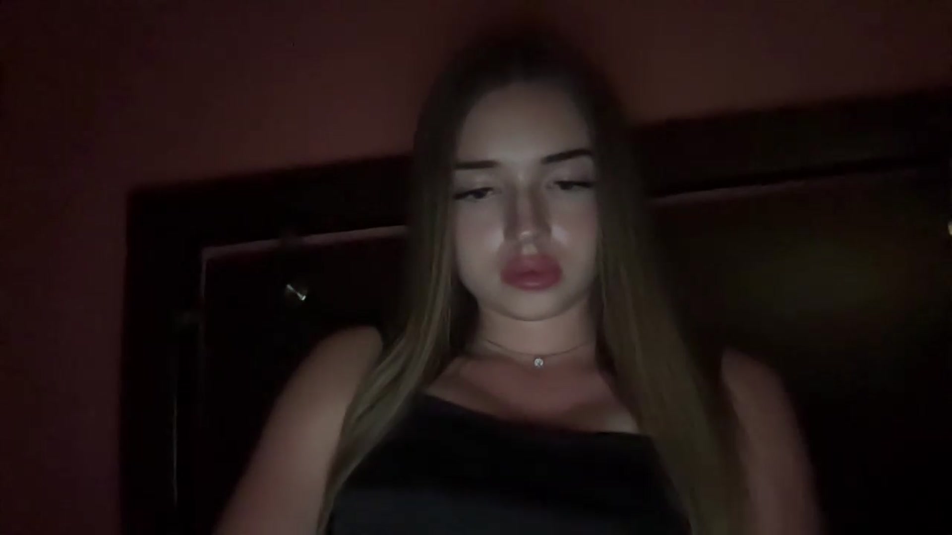 Gallery image thumbnail from ChloeeStar's myfreecams stream on, 08/15/2026, 21:20 image 7 of 20