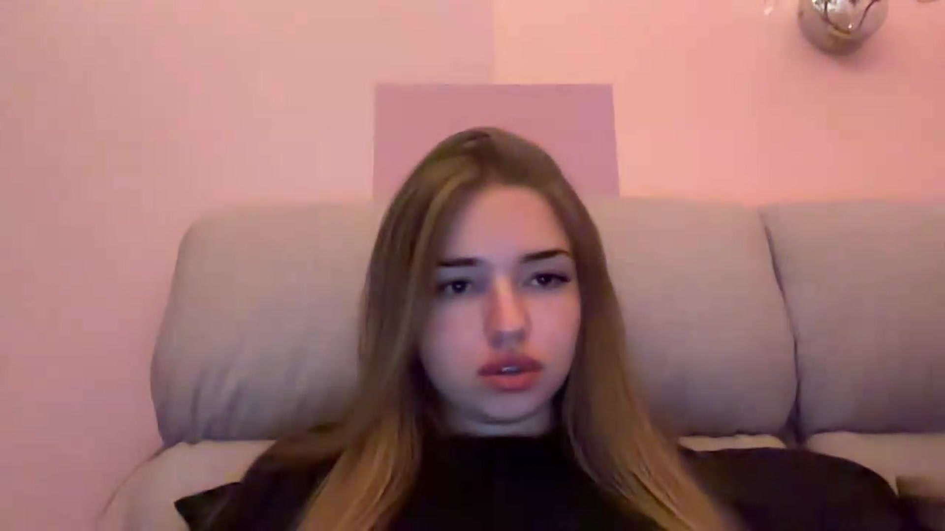 Gallery image thumbnail from ChloeeStar's myfreecams stream on, 08/16/2026, 20:27 image 2 of 20