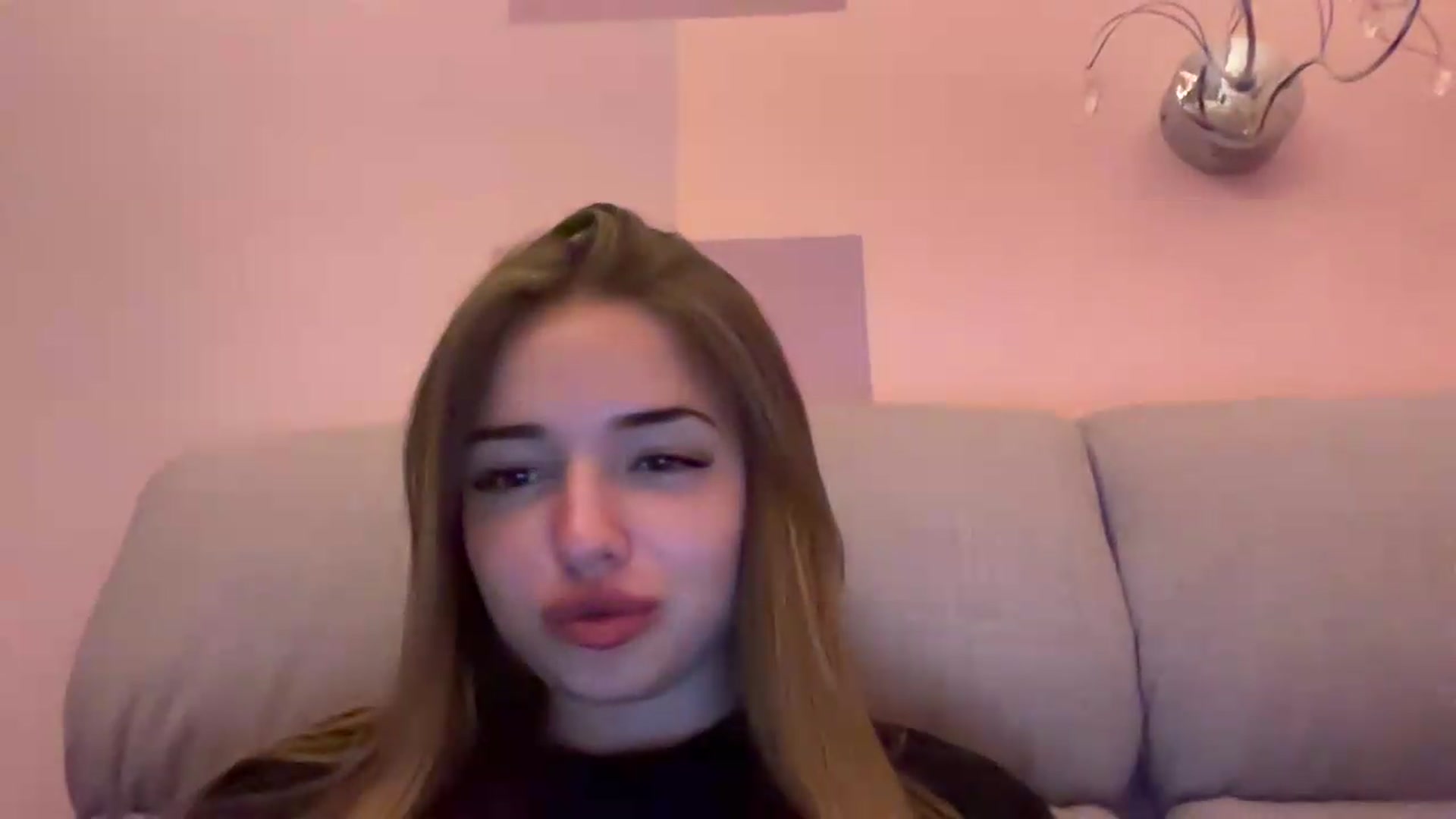 Gallery image thumbnail from ChloeeStar's myfreecams stream on, 08/16/2026, 20:27 image 12 of 20