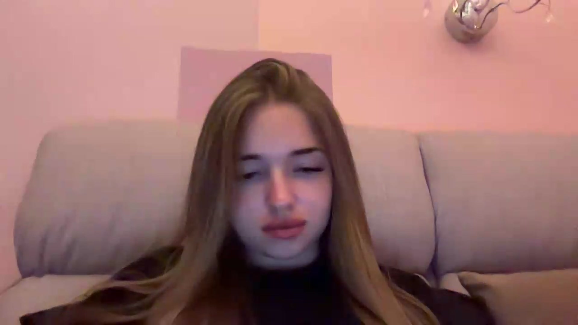 Gallery image thumbnail from ChloeeStar's myfreecams stream on, 08/16/2026, 20:27 image 13 of 20