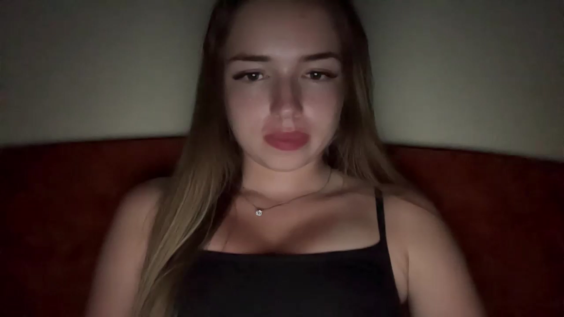 Gallery image thumbnail from ChloeeStar's myfreecams stream on, 08/19/2026, 20:58 image 13 of 20