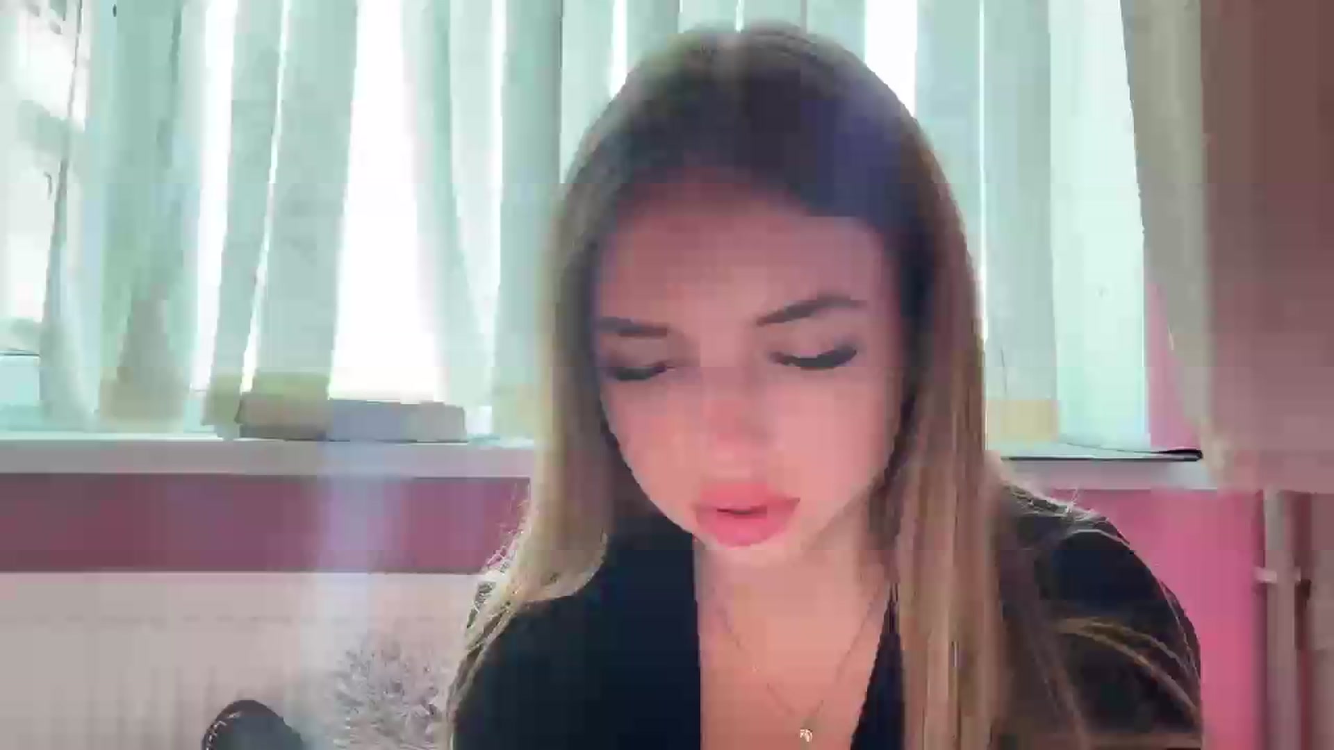 Gallery image thumbnail from ChloeeStar's myfreecams stream on, 08/23/2026, 13:57 image 19 of 20
