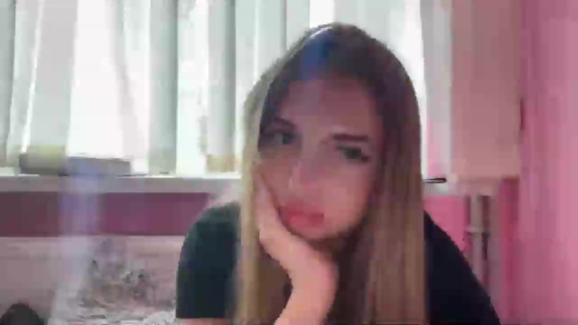 Gallery image thumbnail from ChloeeStar's myfreecams stream on, 08/23/2026, 14:23 image 9 of 20
