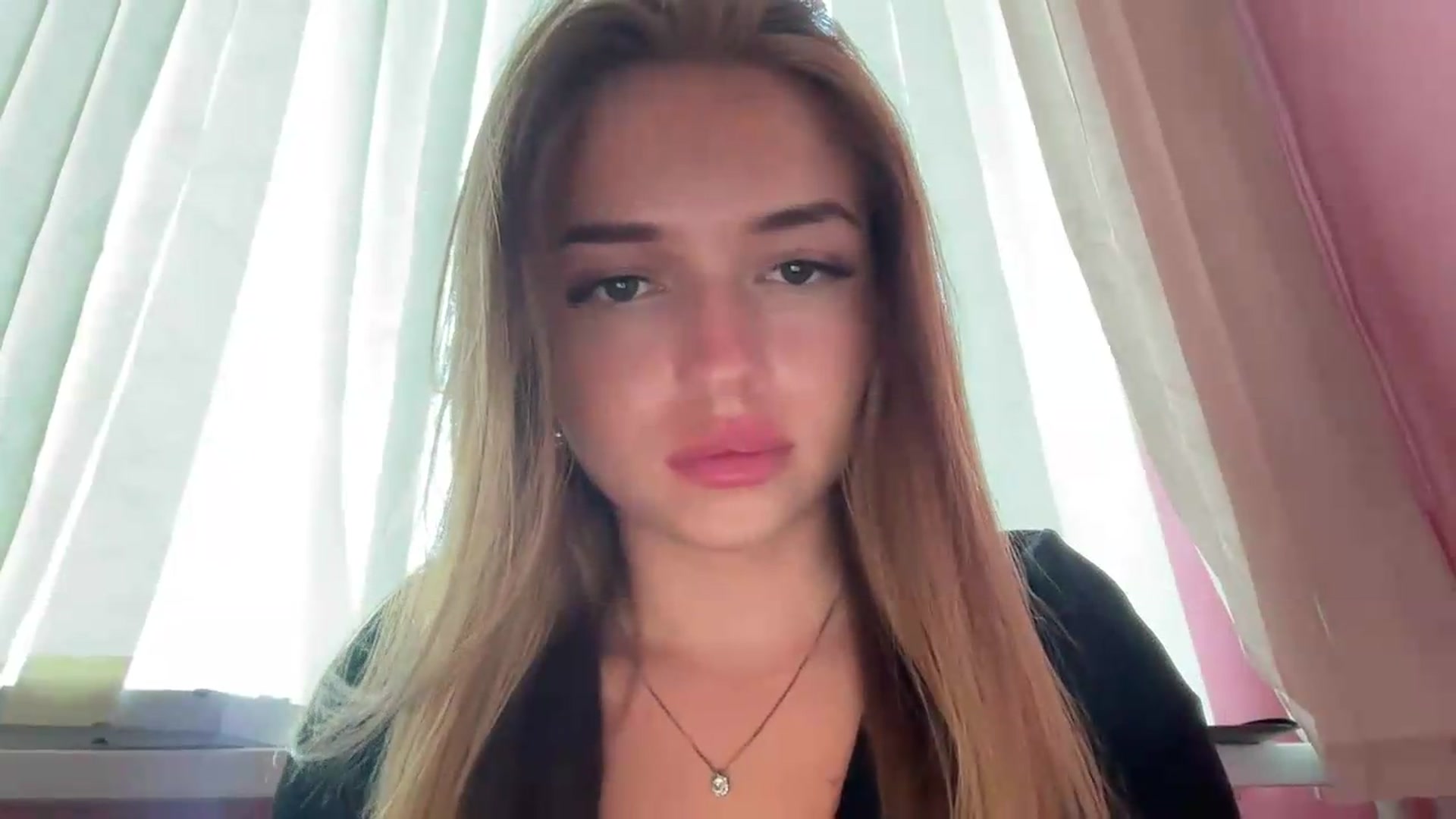 Gallery image thumbnail from ChloeeStar's myfreecams stream on, 08/23/2026, 14:23 image 13 of 20
