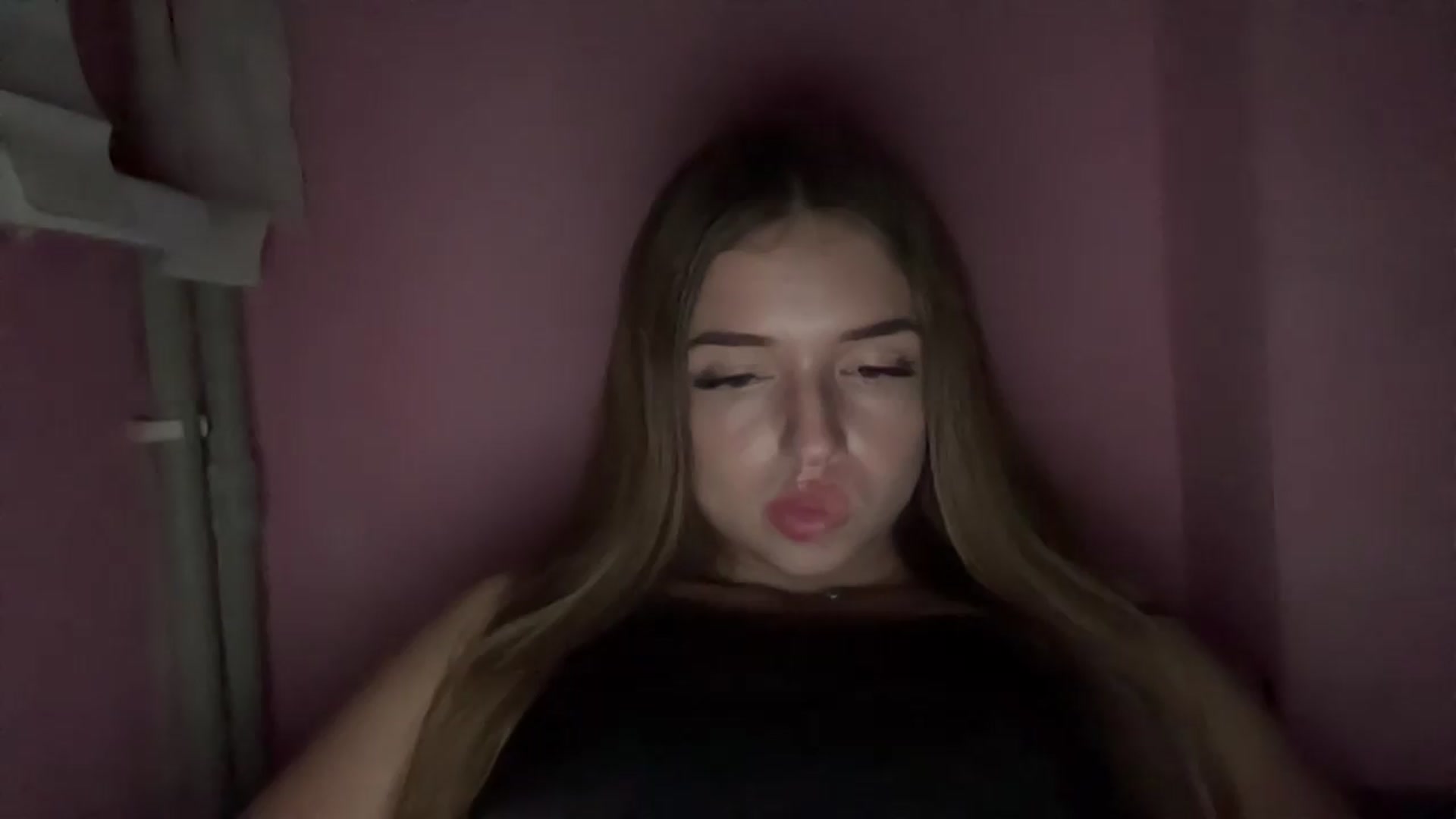 Gallery image thumbnail from ChloeeStar's myfreecams stream on, 08/30/2026, 23:02 image 1 of 20