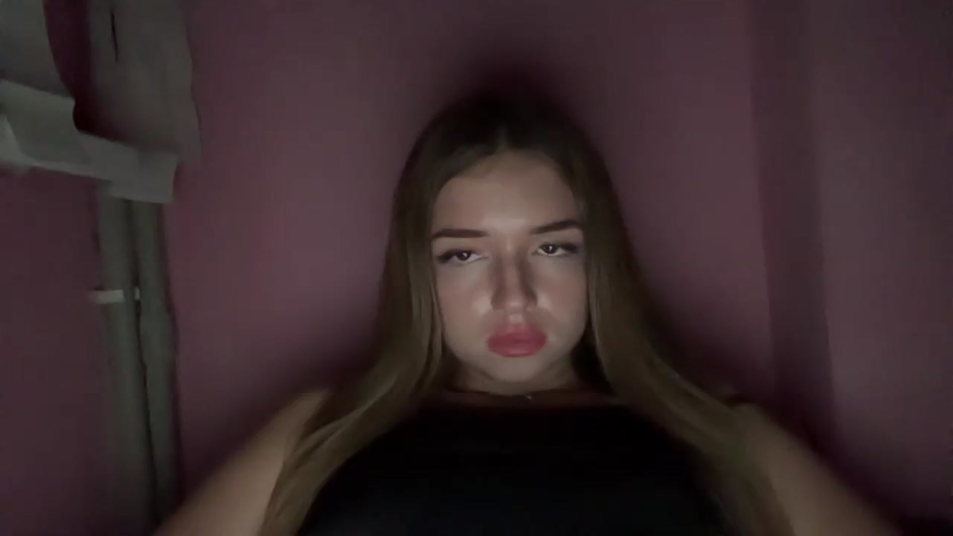 Gallery image thumbnail from ChloeeStar's myfreecams stream on, 08/30/2026, 23:02 image 4 of 20