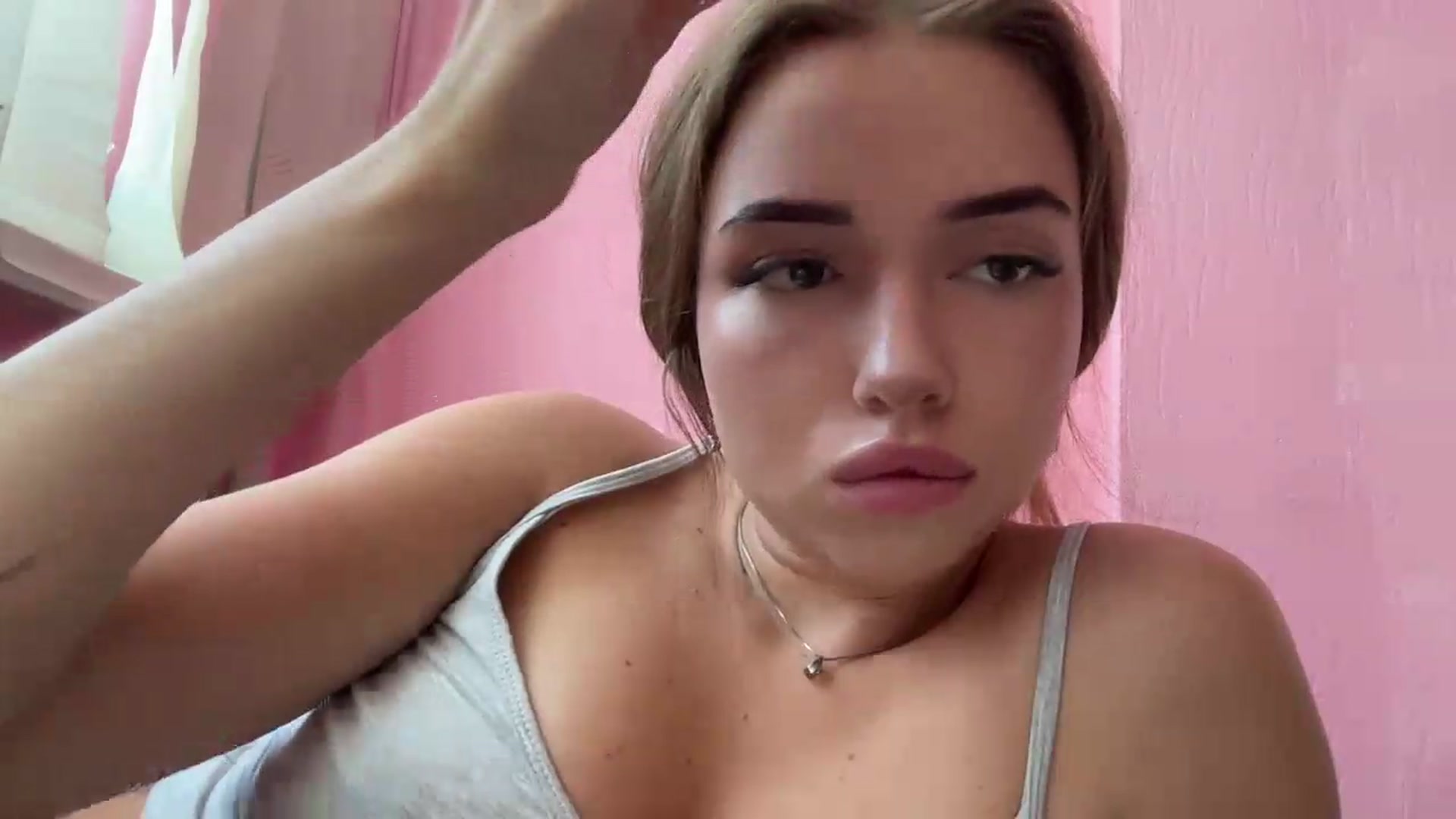 Gallery image thumbnail from ChloeeStar's myfreecams stream on, 08/31/2026, 12:12 image 9 of 20