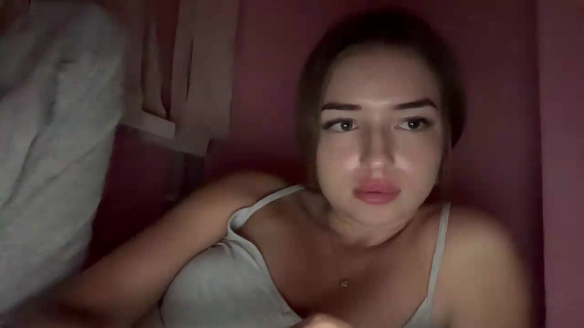Gallery image thumbnail from ChloeeStar's myfreecams stream on, 08/31/2026, 19:05 image 13 of 20