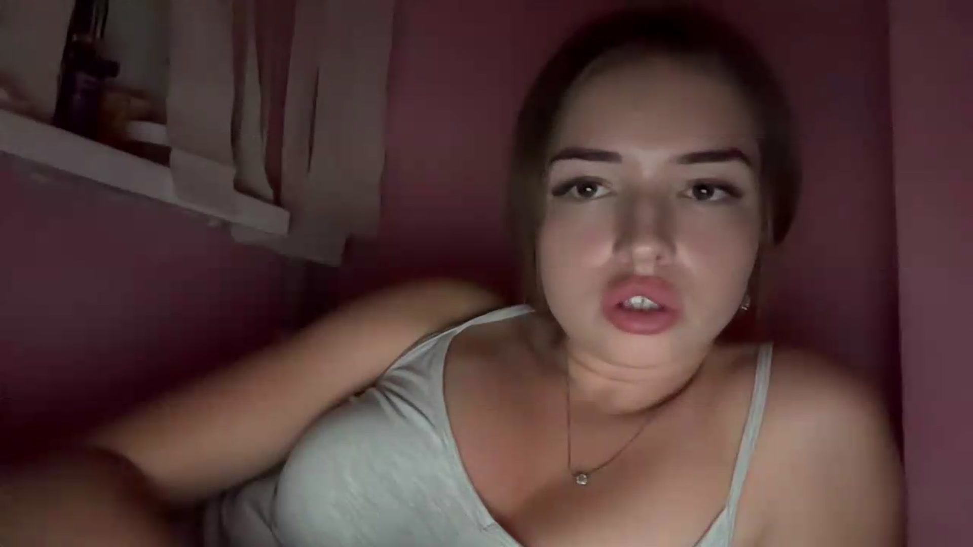Gallery image thumbnail from ChloeeStar's myfreecams stream on, 08/31/2026, 19:05 image 12 of 20