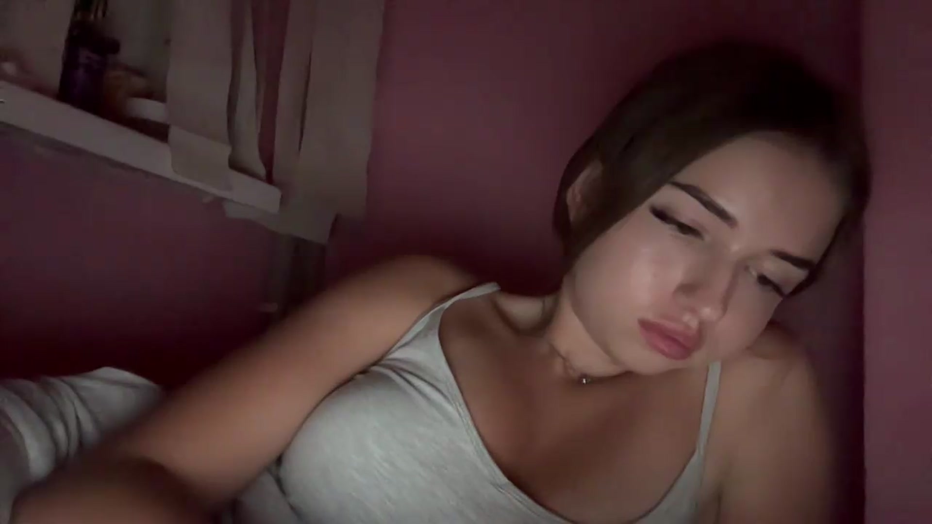 Gallery image thumbnail from ChloeeStar's myfreecams stream on, 08/31/2026, 19:05 image 11 of 20