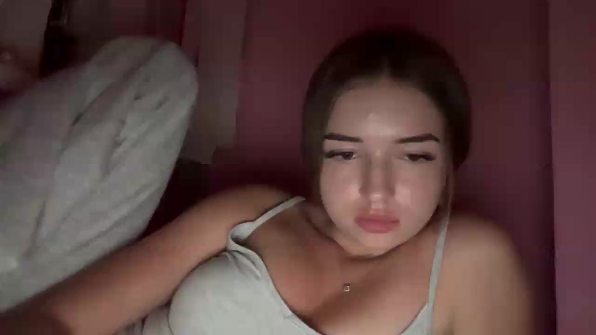 Gallery image thumbnail from ChloeeStar's myfreecams stream on, 08/31/2026, 19:05 image 14 of 20