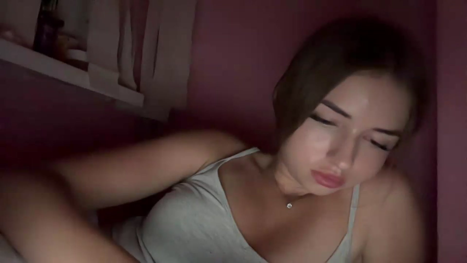 Gallery image thumbnail from ChloeeStar's myfreecams stream on, 08/31/2026, 19:05 image 17 of 20