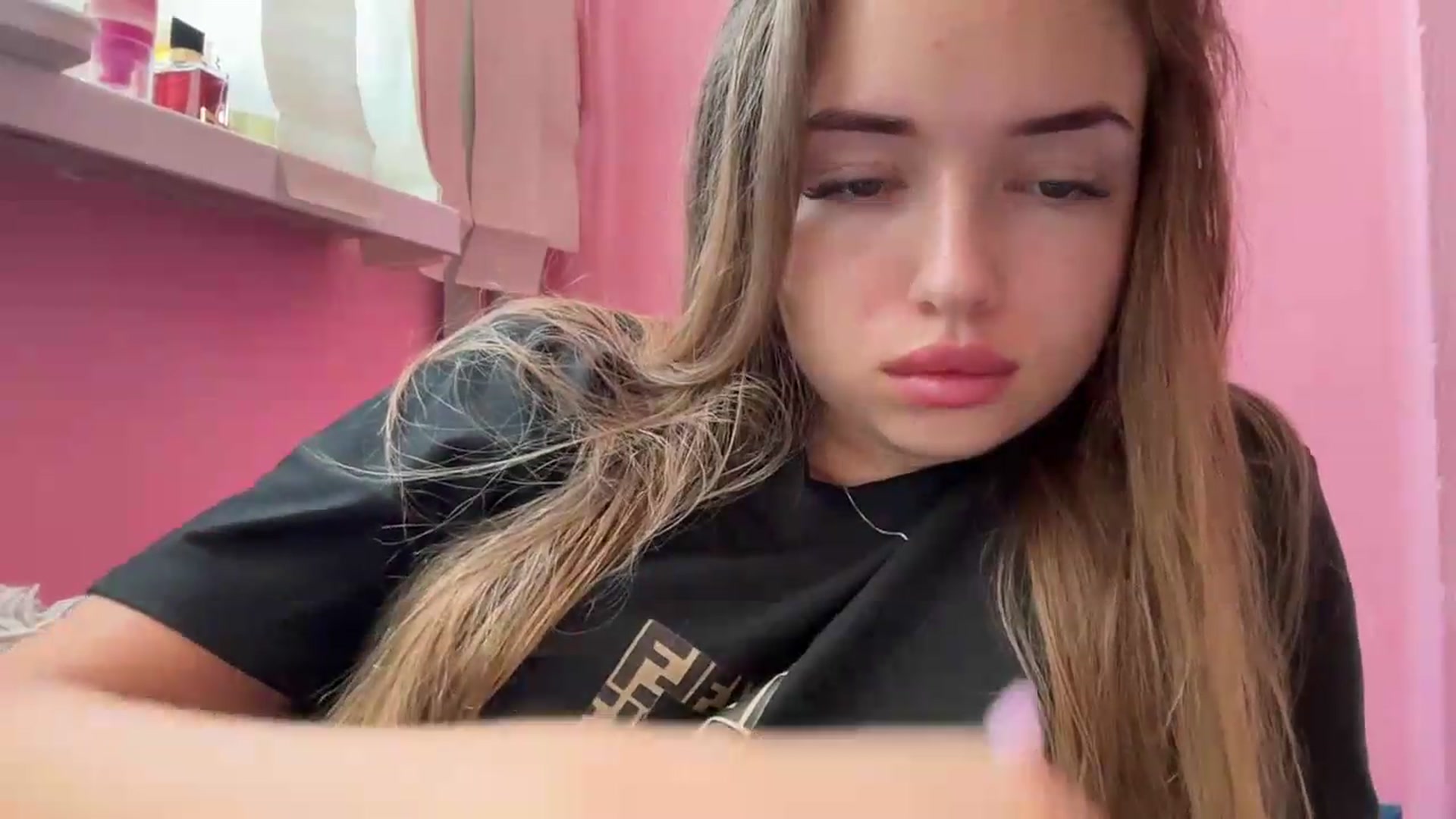 Gallery image thumbnail from ChloeeStar's myfreecams stream on, 09/02/2026, 10:38 image 11 of 20