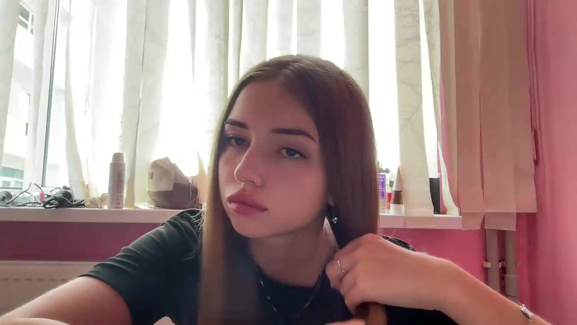 Gallery image thumbnail from ChloeeStar's myfreecams stream on, 09/02/2026, 11:18 image 4 of 20