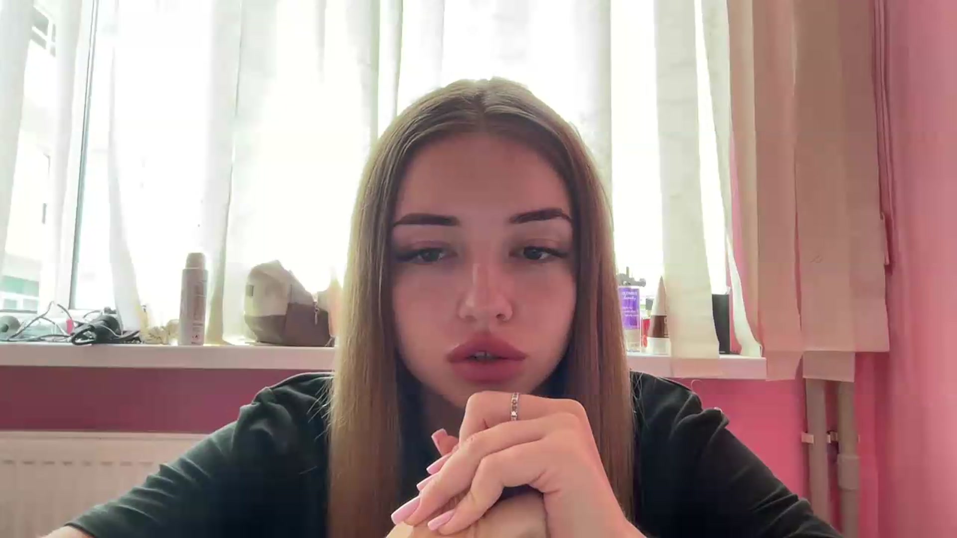 Gallery image thumbnail from ChloeeStar's myfreecams stream on, 09/02/2026, 11:18 image 3 of 20