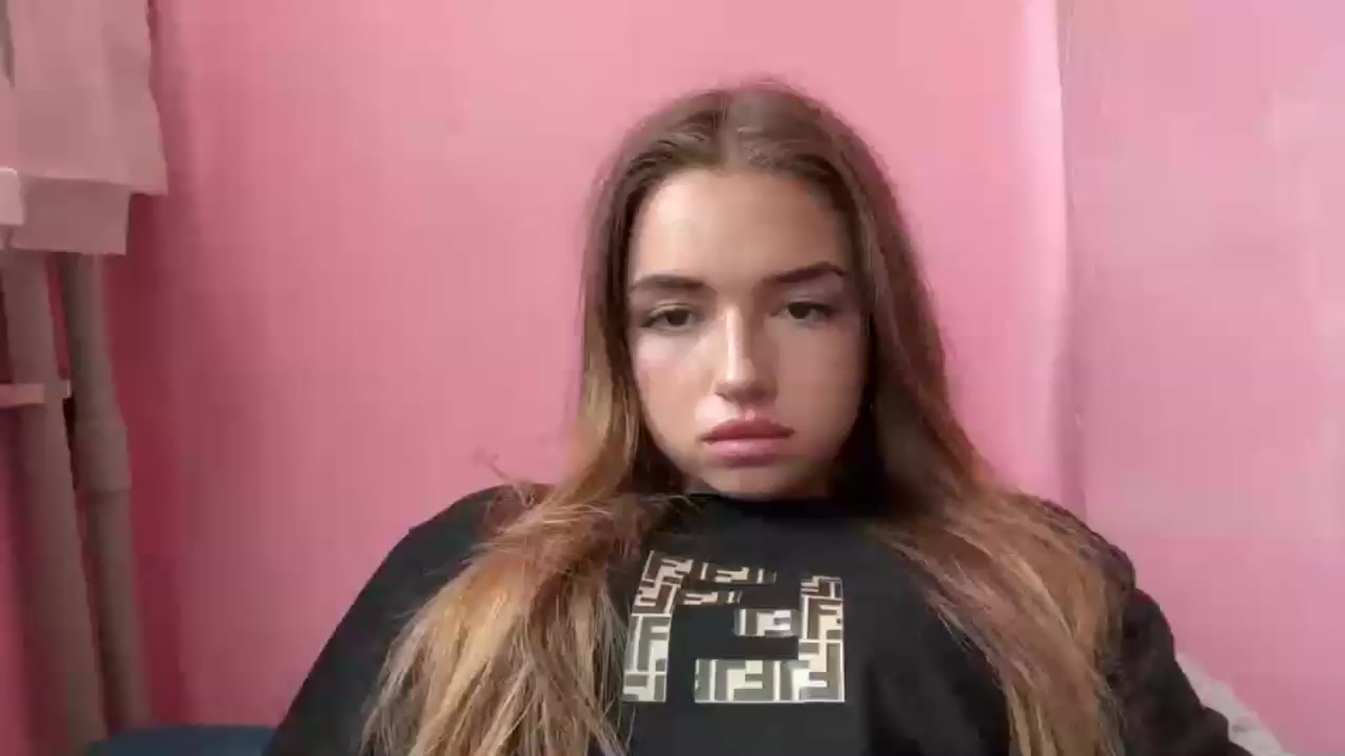Gallery image thumbnail from ChloeeStar's myfreecams stream on, 09/02/2026, 14:31 image 11 of 20