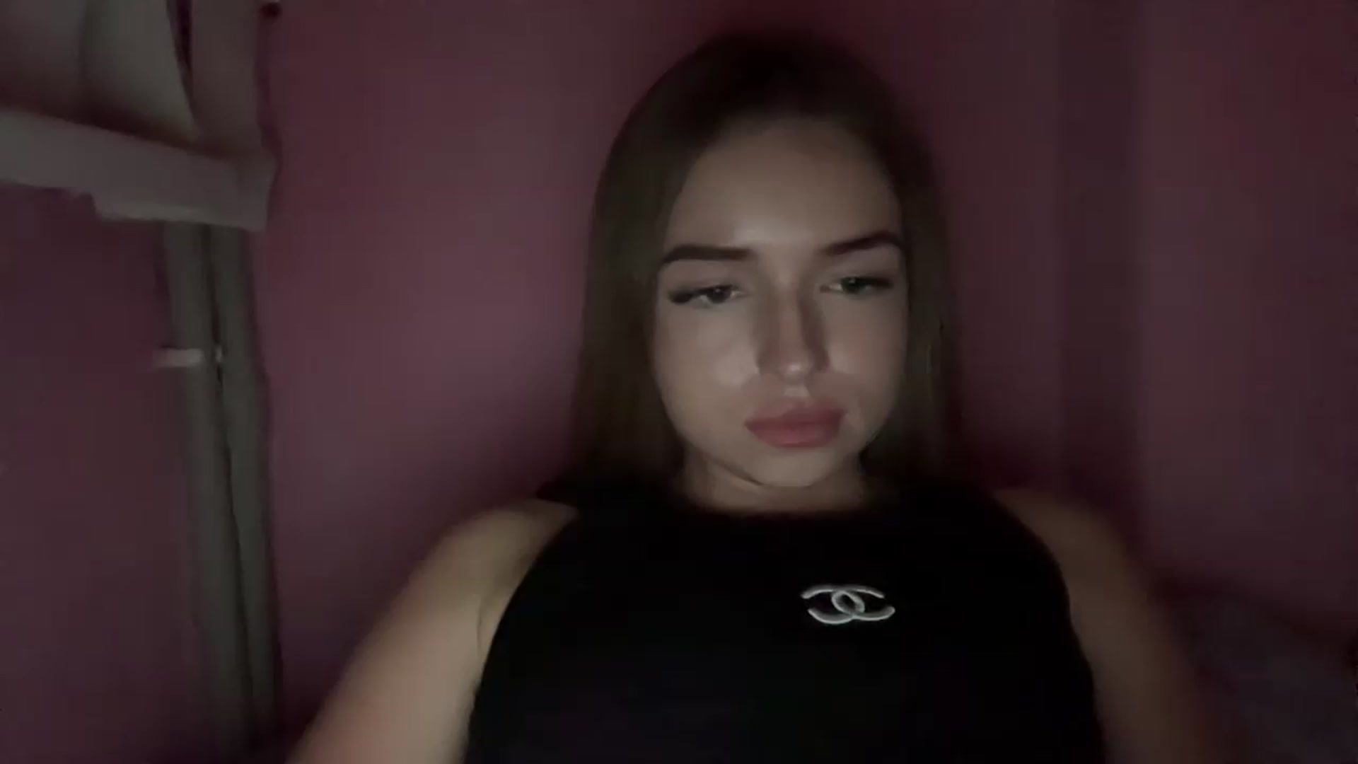 Gallery image thumbnail from ChloeeStar's myfreecams stream on, 09/04/2026, 18:00 image 3 of 20