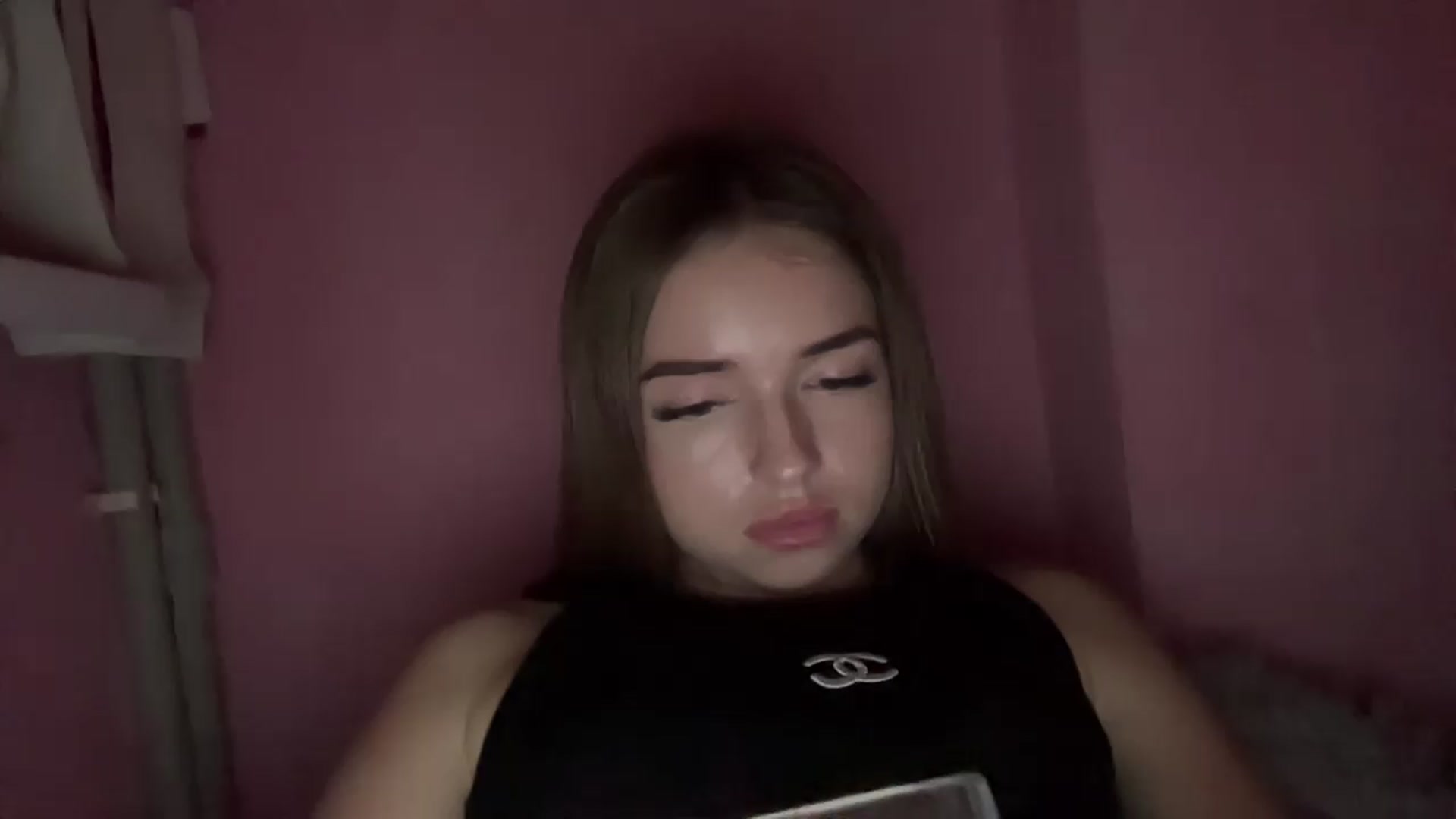 Gallery image thumbnail from ChloeeStar's myfreecams stream on, 09/04/2026, 18:00 image 4 of 20