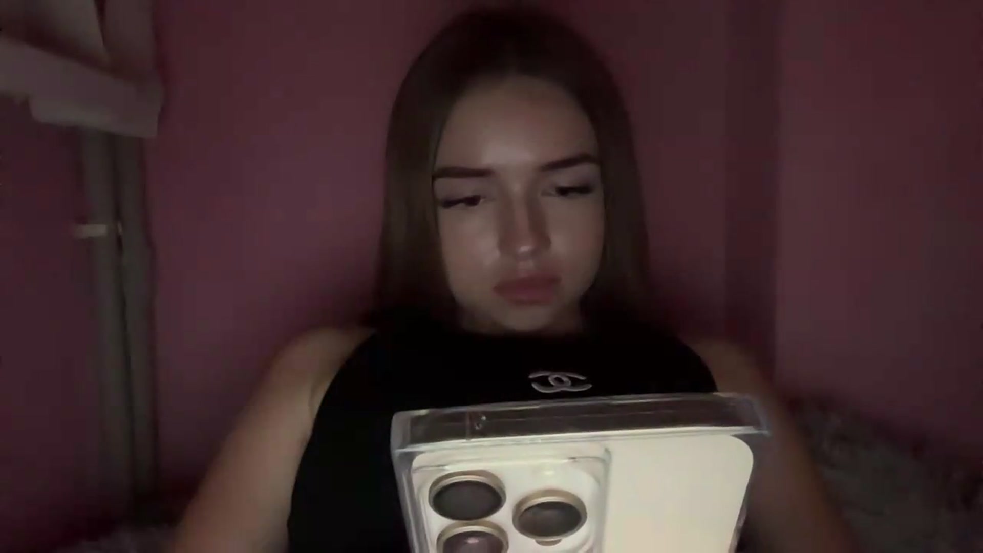 Gallery image thumbnail from ChloeeStar's myfreecams stream on, 09/04/2026, 18:00 image 8 of 20