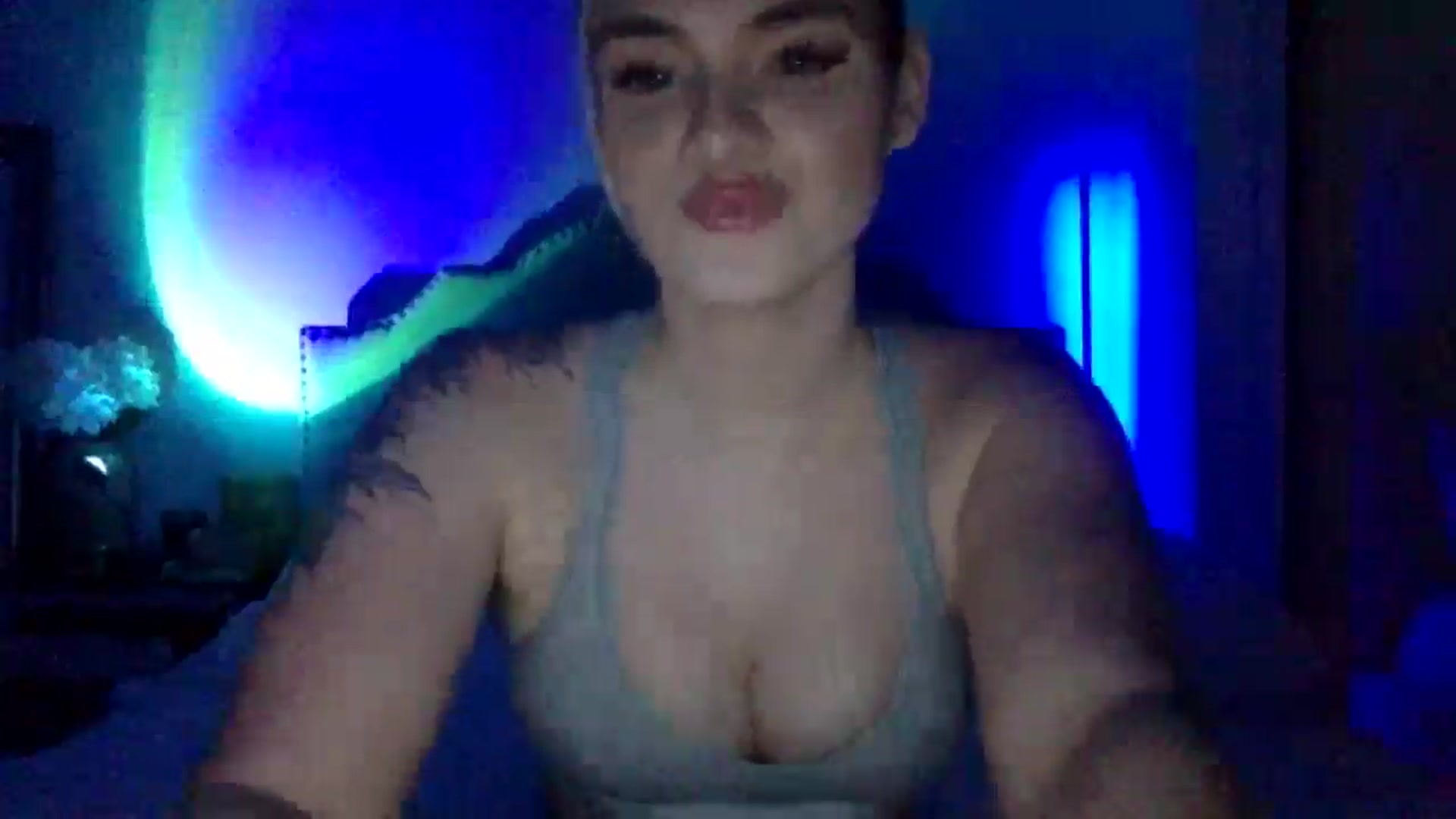 Gallery image thumbnail from Chloeluv7's myfreecams stream on, 11/27/2025, 04:57 image 10 of 20