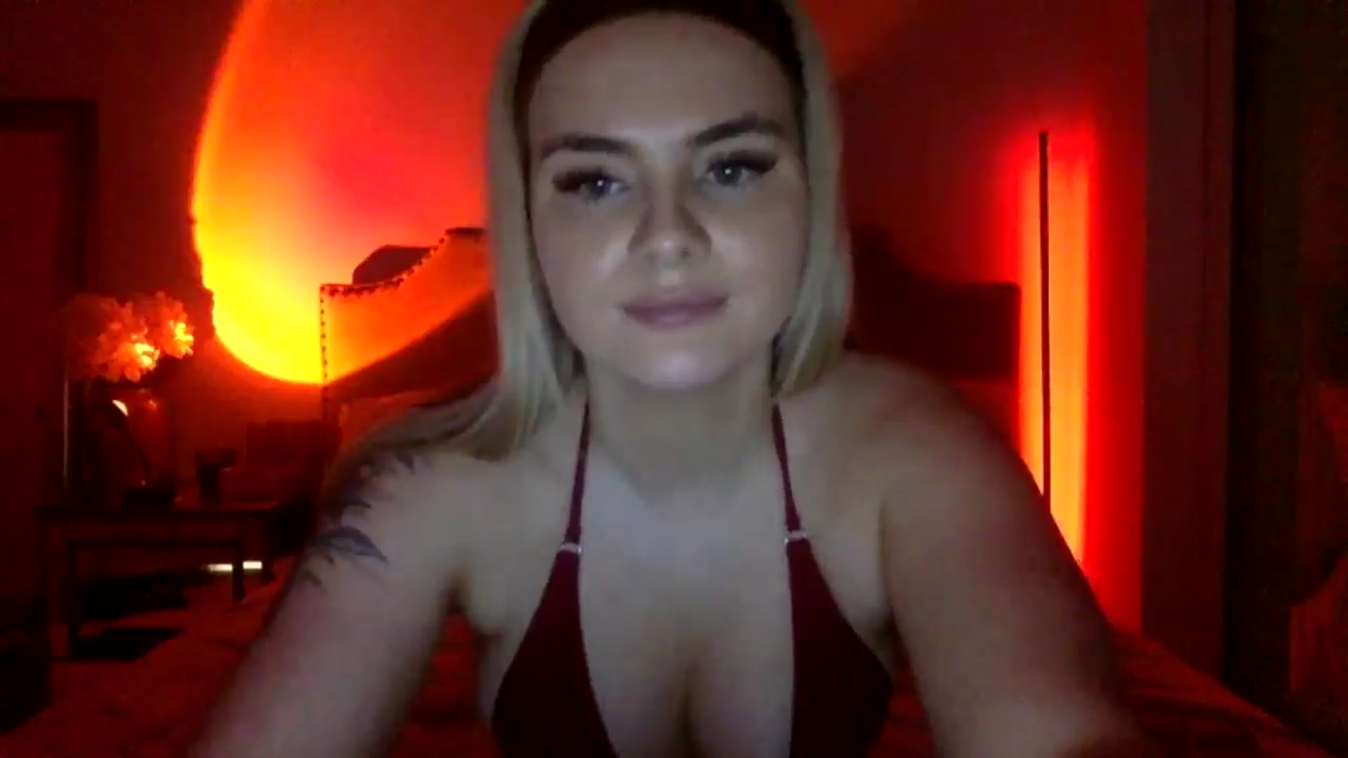 Gallery image thumbnail from Chloeluv7's myfreecams stream on, 12/01/2025, 05:37 image 19 of 20