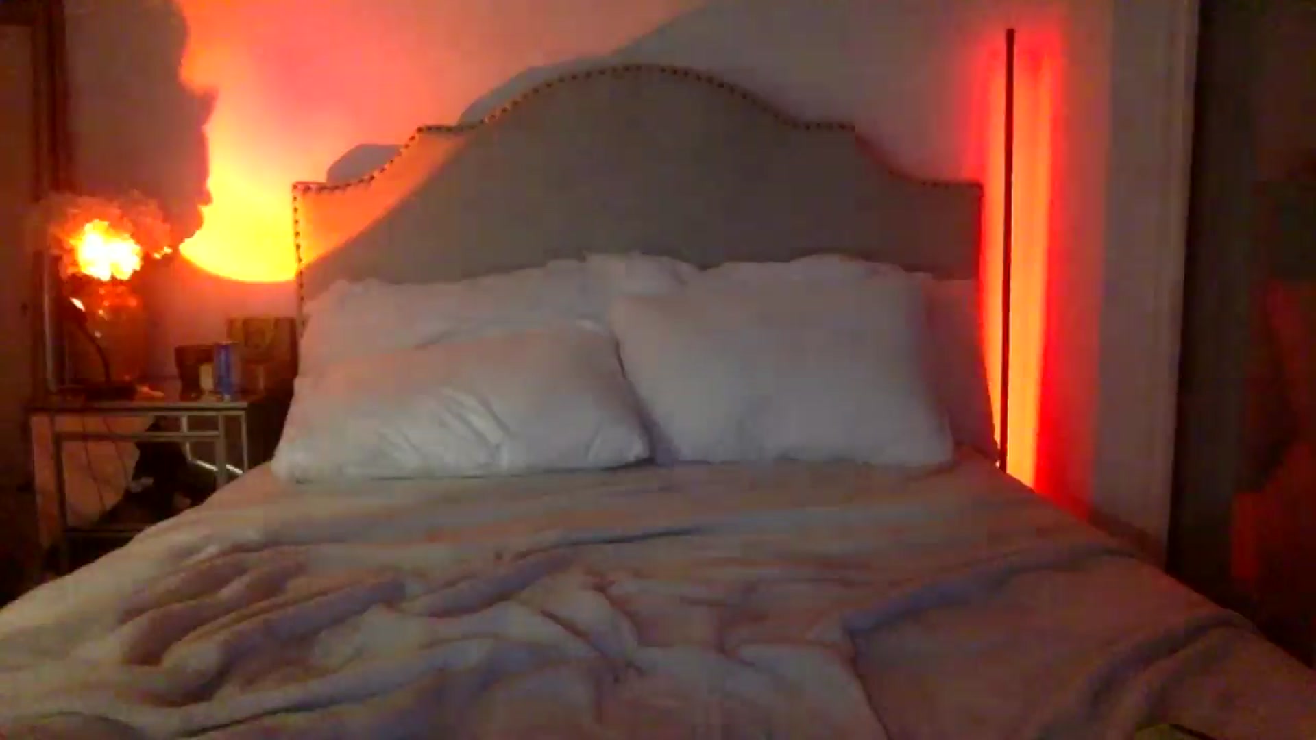 Gallery image thumbnail from Chloeluv7's myfreecams stream on, 12/03/2025, 07:35 image 20 of 20