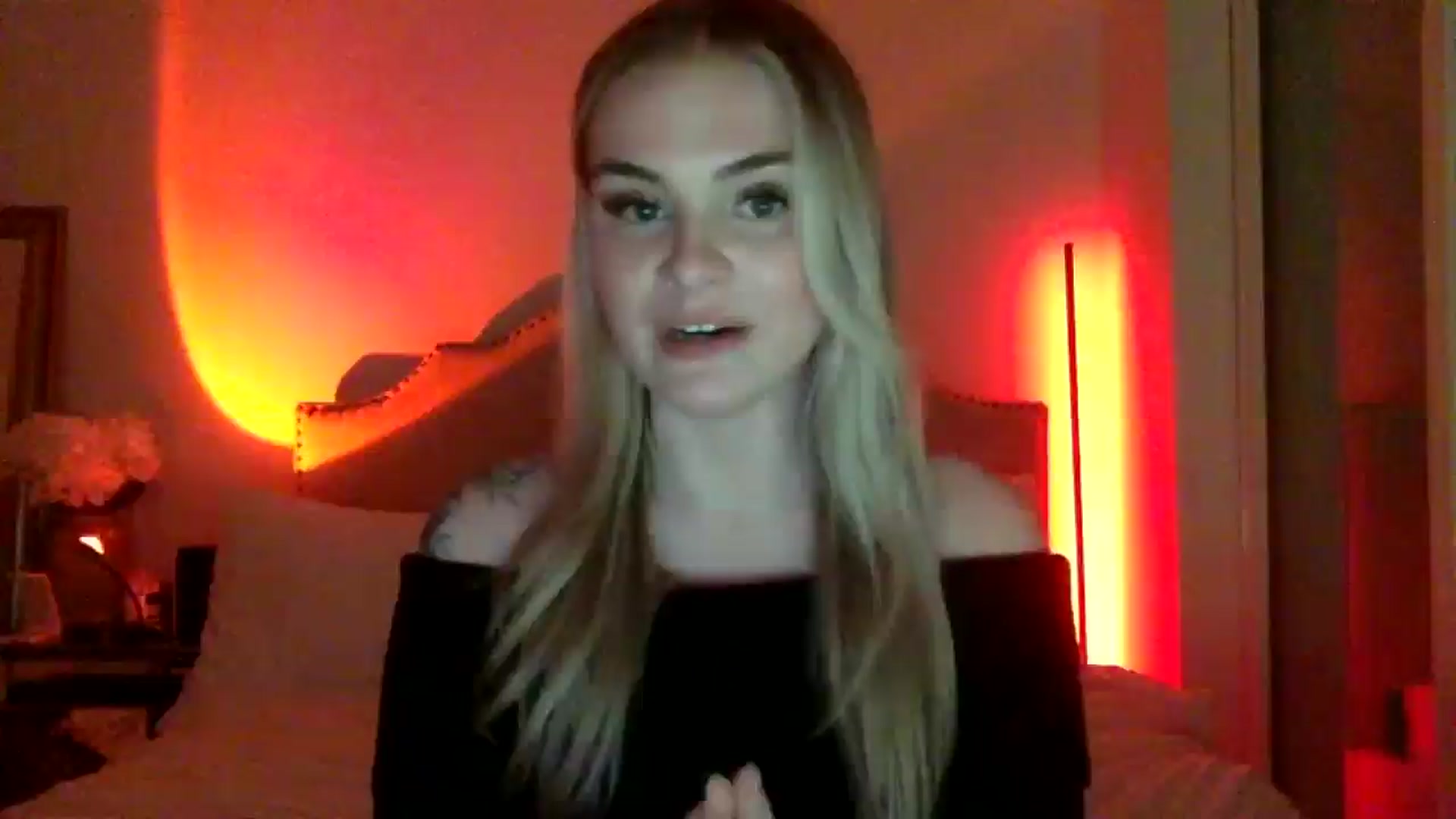 Gallery image thumbnail from Chloeluv7's myfreecams stream on, 12/21/2025, 06:35 image 20 of 20