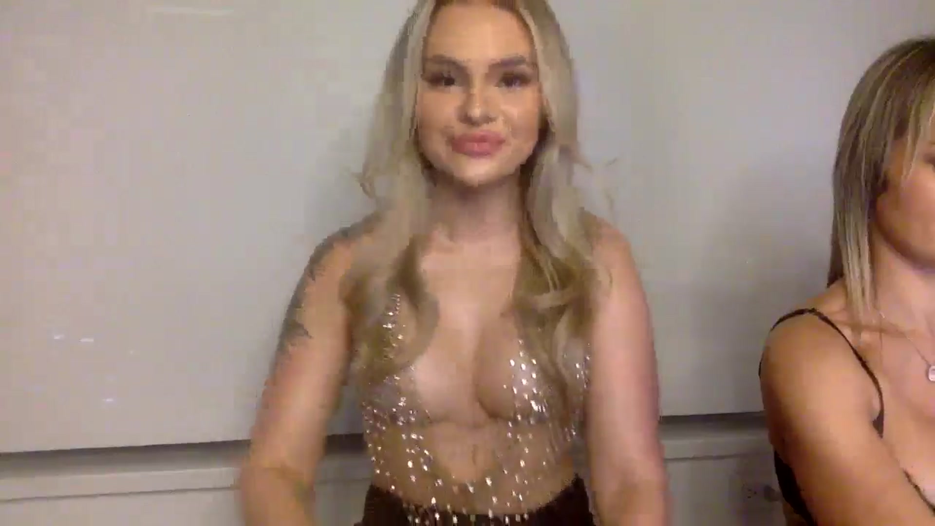 Gallery image thumbnail from Chloeluv7's myfreecams stream on, 01/01/2026, 06:22 image 10 of 20