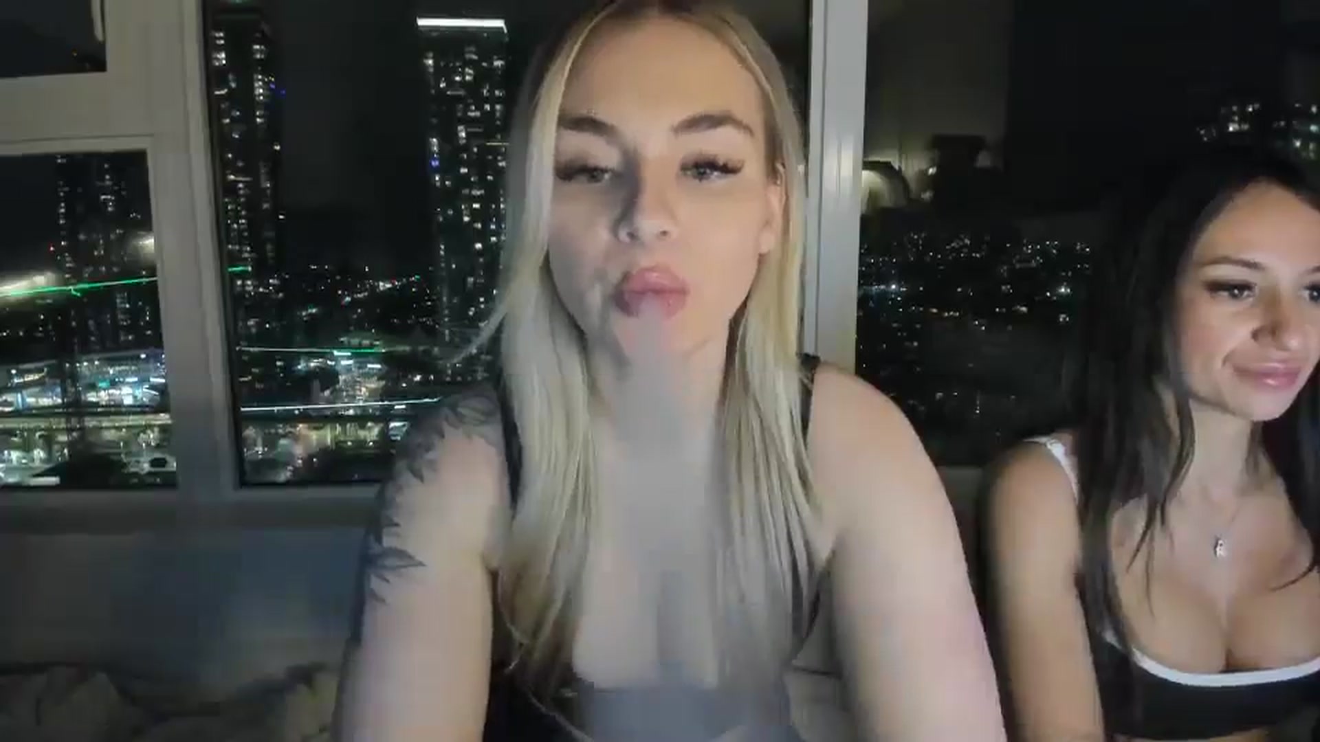 Gallery image thumbnail from Chloeluv7's myfreecams stream on, 01/29/2026, 05:30 image 10 of 20