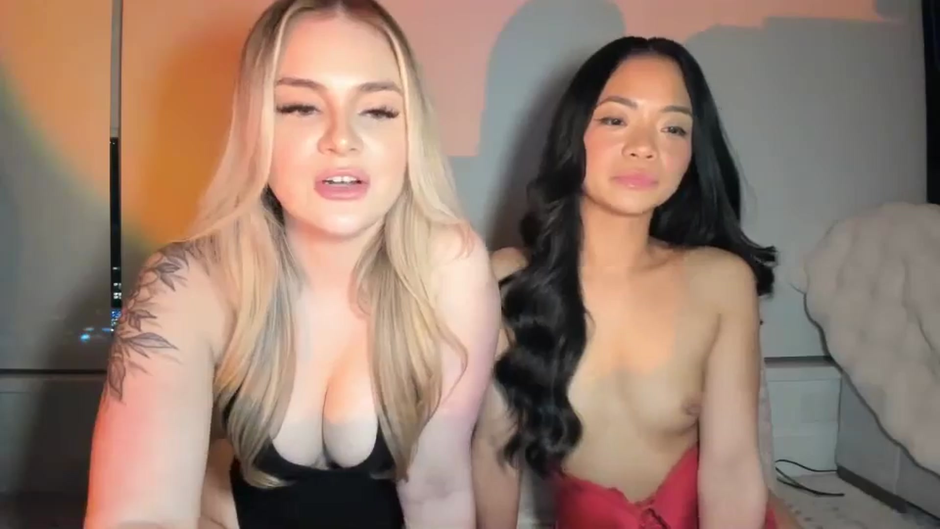 Gallery image thumbnail from Chloeluv7's myfreecams stream on, 02/05/2026, 07:34 image 7 of 20