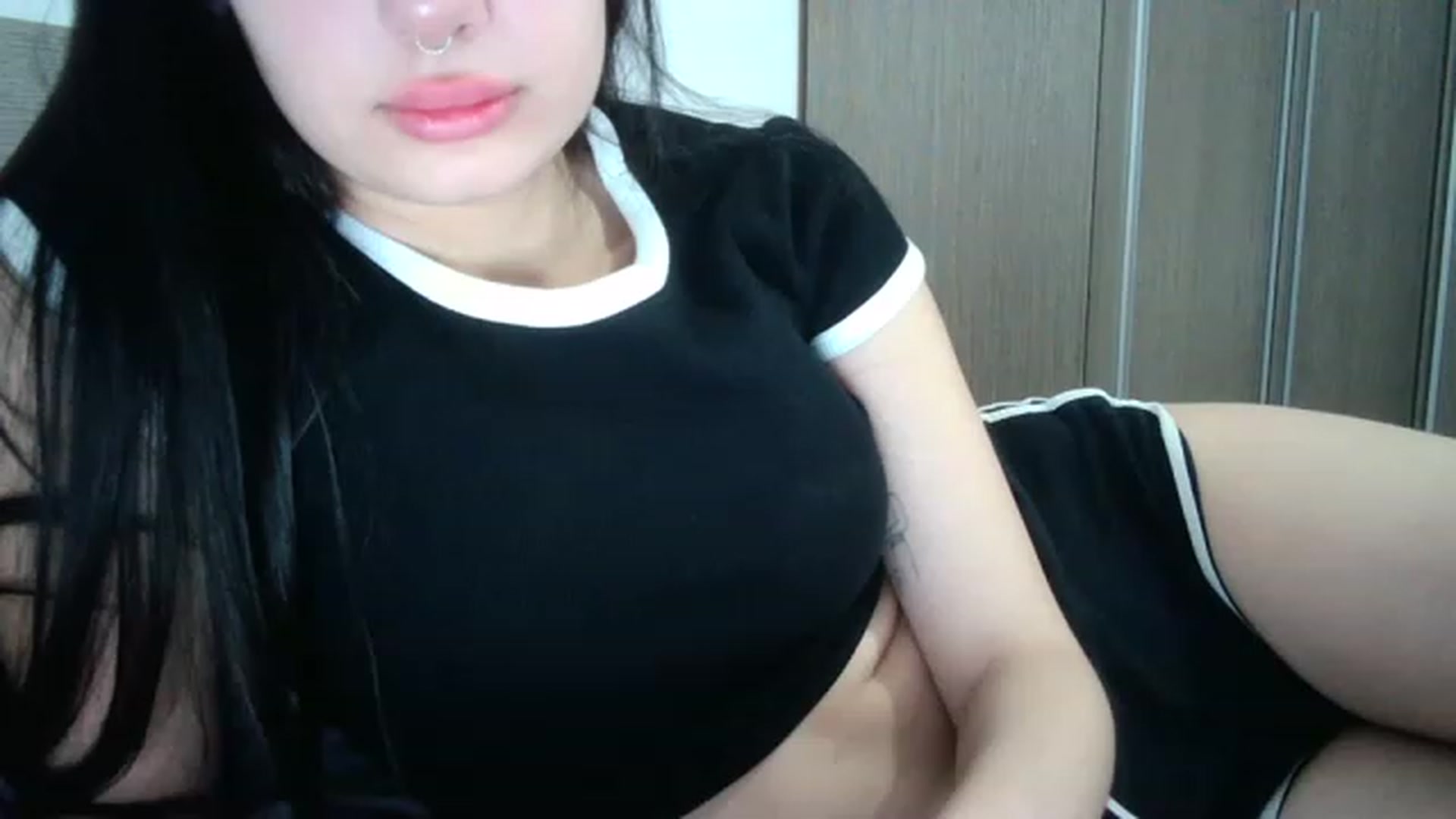 Gallery image thumbnail from ChocoPiiie_'s myfreecams stream on, 12/05/2022, 01:13 image 11 of 20