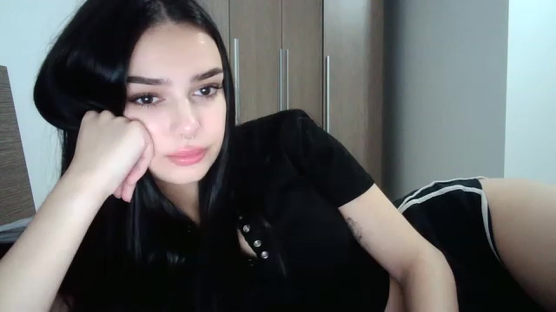 Gallery image thumbnail from ChocoPiiie_'s myfreecams stream on, 12/05/2022, 19:10 image 10 of 20