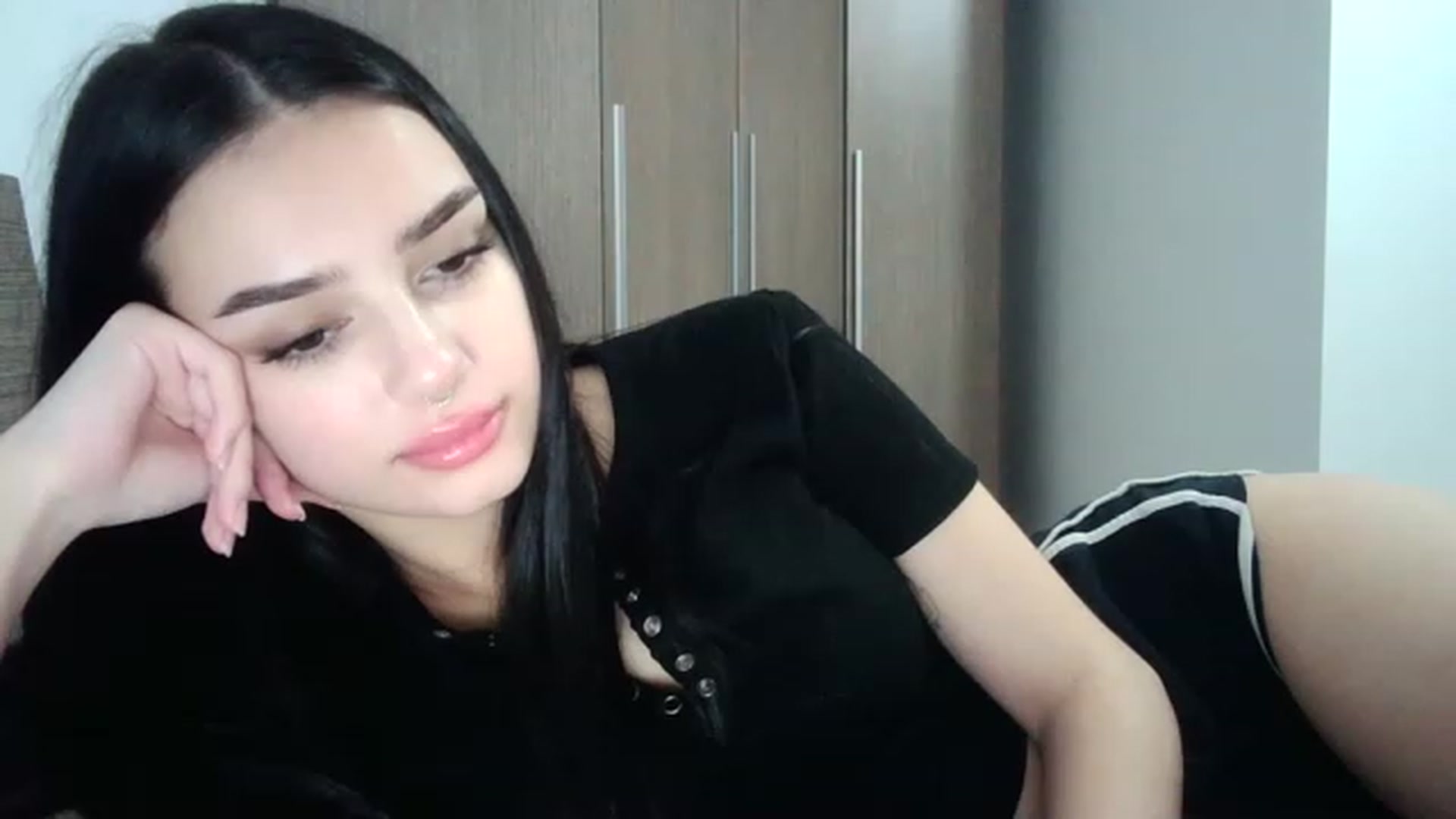 Gallery image thumbnail from ChocoPiiie_'s myfreecams stream on, 12/05/2022, 19:10 image 12 of 20