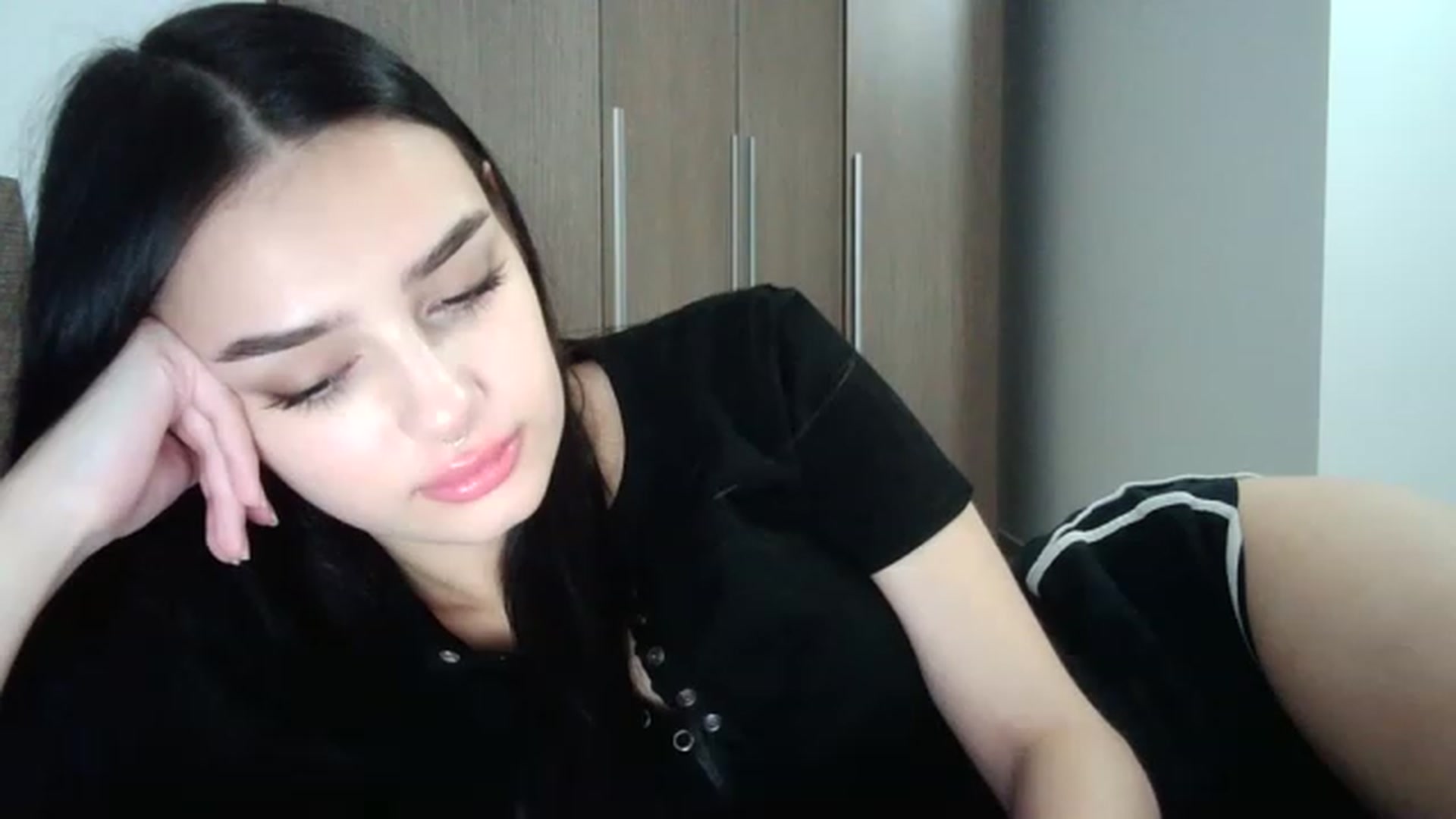 Gallery image thumbnail from ChocoPiiie_'s myfreecams stream on, 12/05/2022, 19:10 image 15 of 20