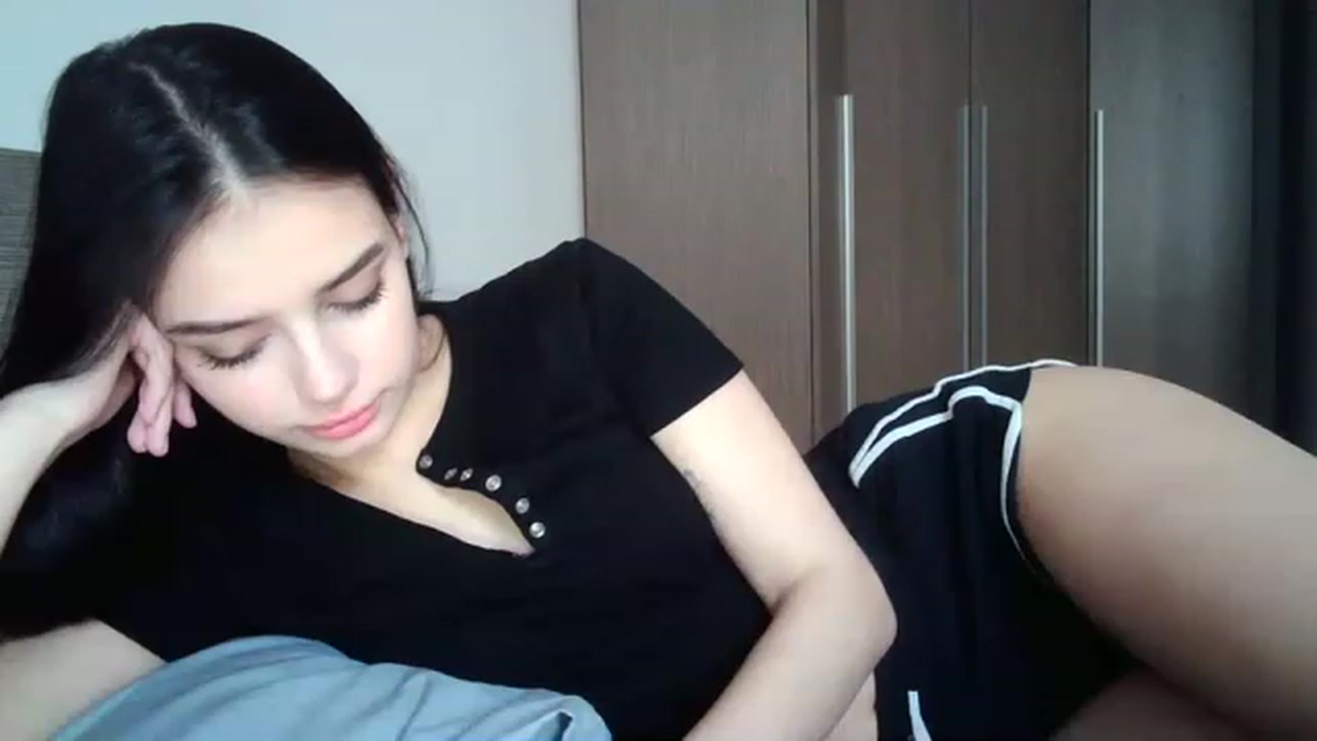 Gallery image thumbnail from ChocoPiiie_'s myfreecams stream on, 12/09/2022, 14:46 image 9 of 20