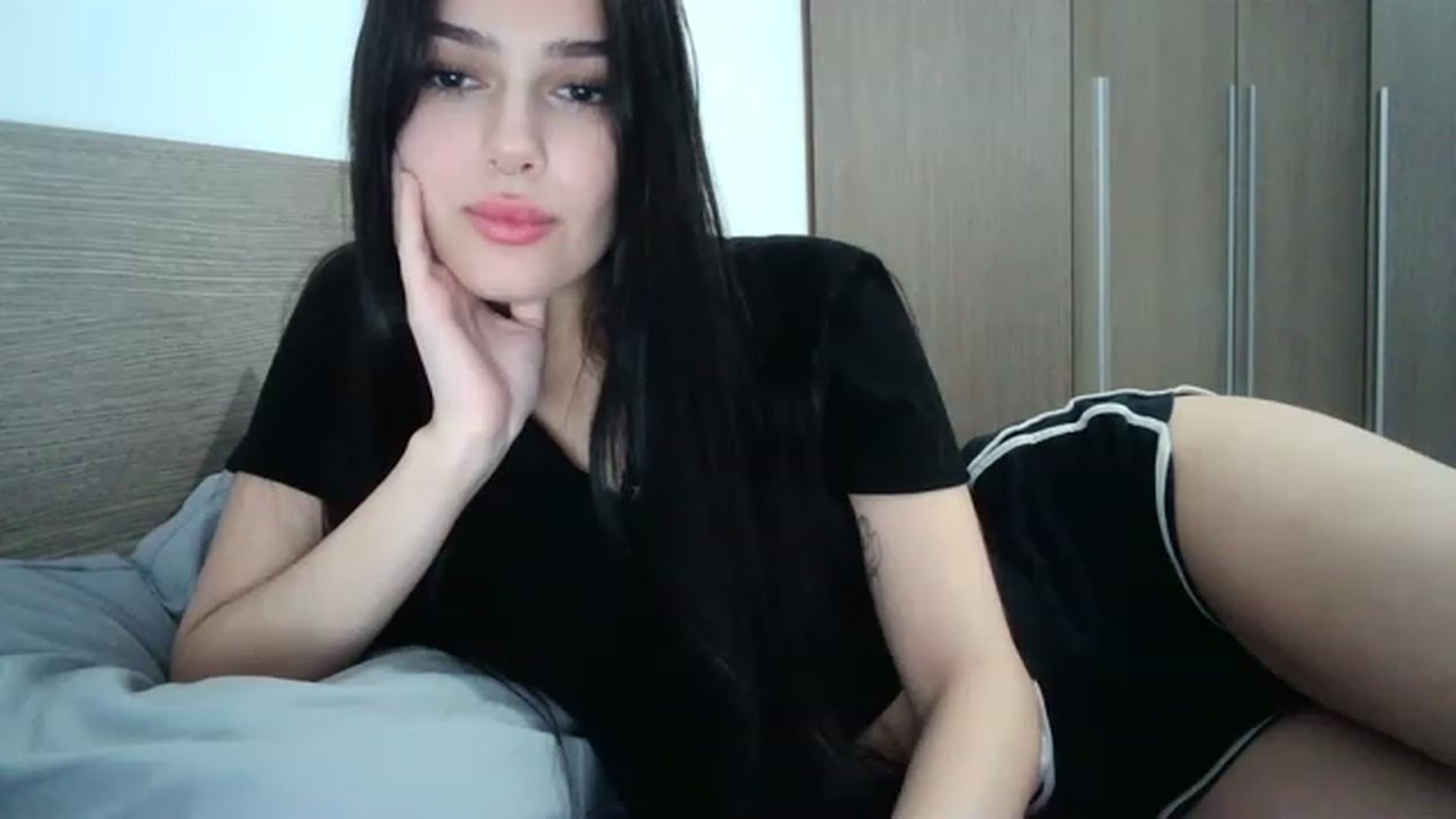 Gallery image thumbnail from ChocoPiiie_'s myfreecams stream on, 12/09/2022, 16:53 image 18 of 20