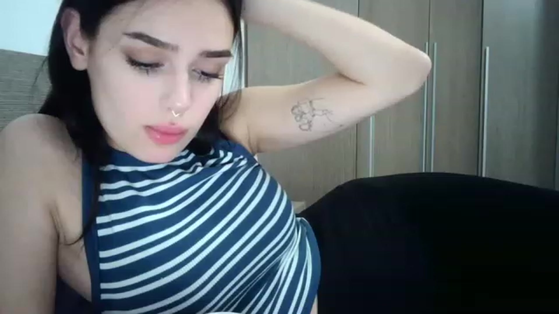 Gallery image thumbnail from ChocoPiiie_'s myfreecams stream on, 12/12/2022, 18:32 image 6 of 20