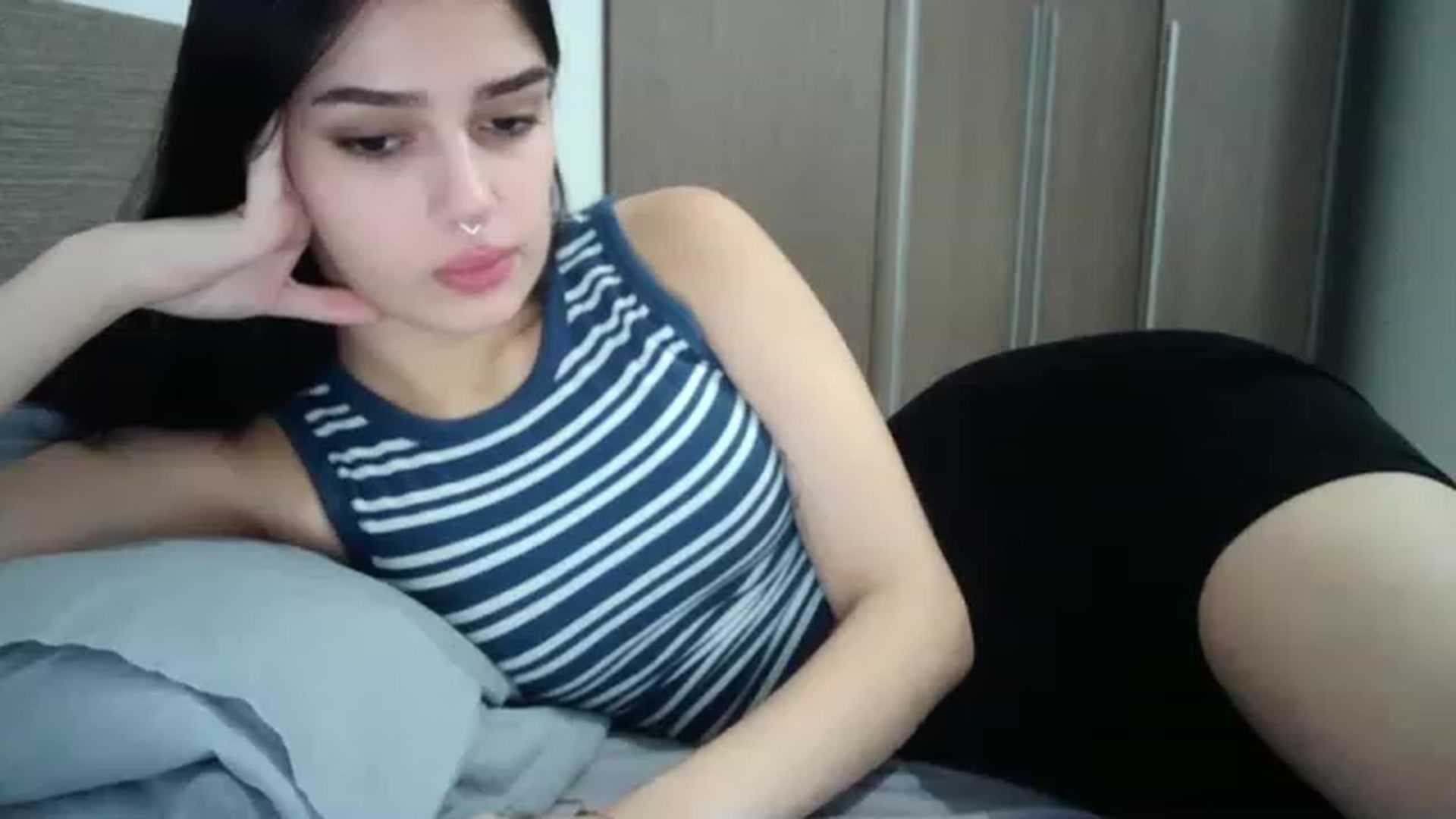 Gallery image thumbnail from ChocoPiiie_'s myfreecams stream on, 12/13/2022, 04:36 image 15 of 20