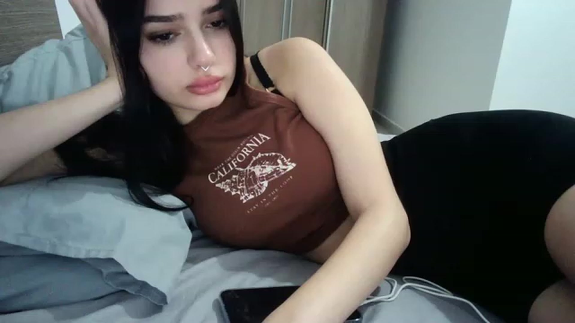 Gallery image thumbnail from ChocoPiiie_'s myfreecams stream on, 12/16/2022, 01:57 image 9 of 20