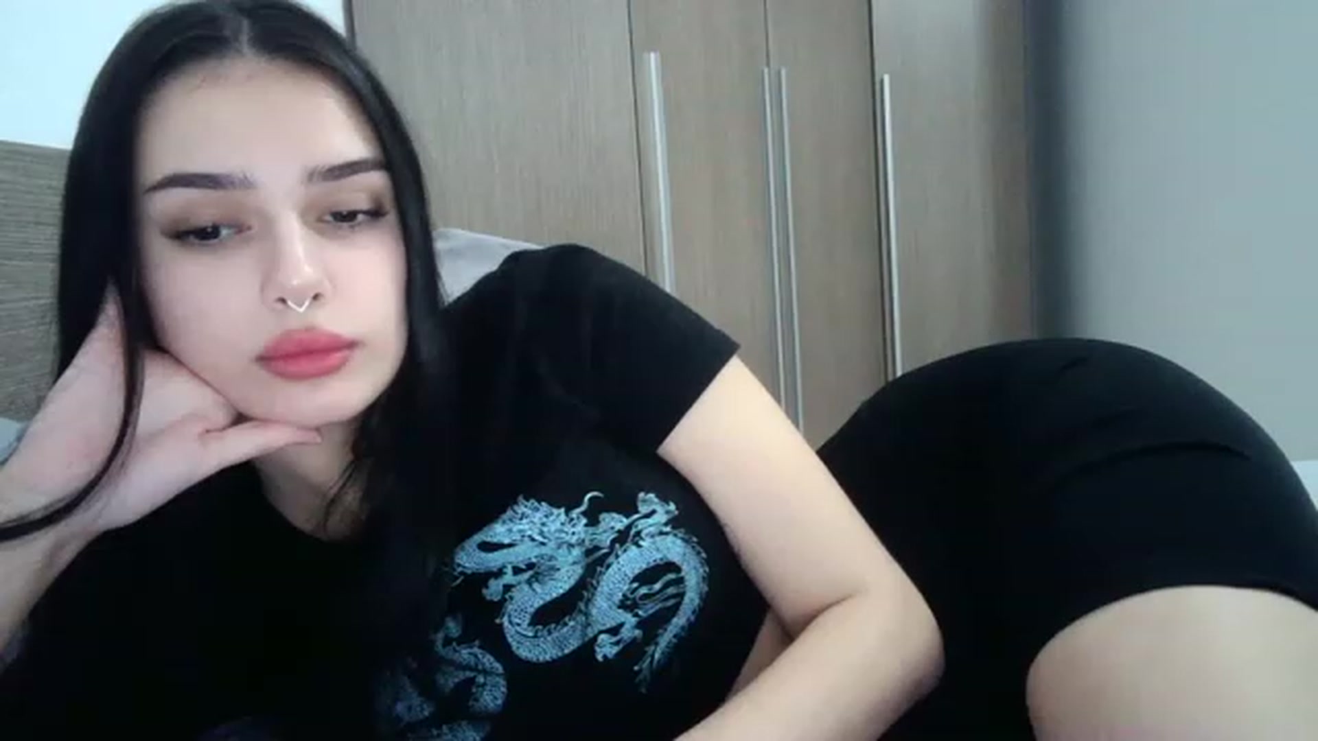 Gallery image thumbnail from ChocoPiiie_'s myfreecams stream on, 12/27/2022, 24:01 image 4 of 20