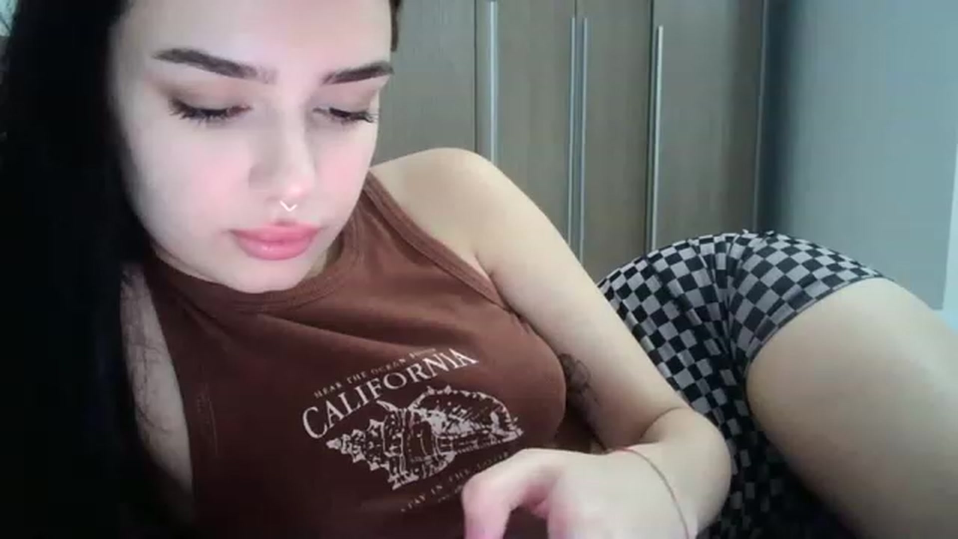 Gallery image thumbnail from ChocoPiiie_'s myfreecams stream on, 12/27/2022, 18:02 image 15 of 20