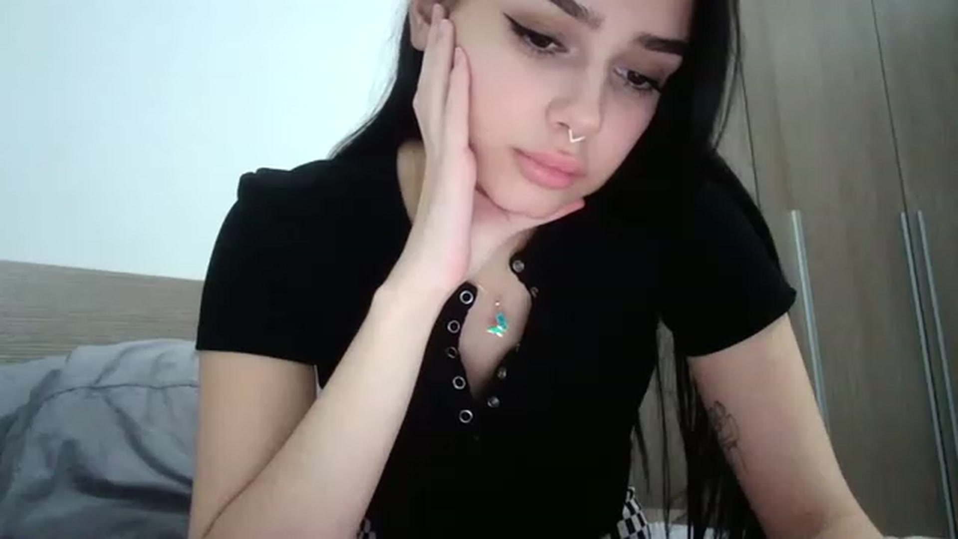 Gallery image thumbnail from ChocoPiiie_'s myfreecams stream on, 01/08/2023, 23:09 image 20 of 20
