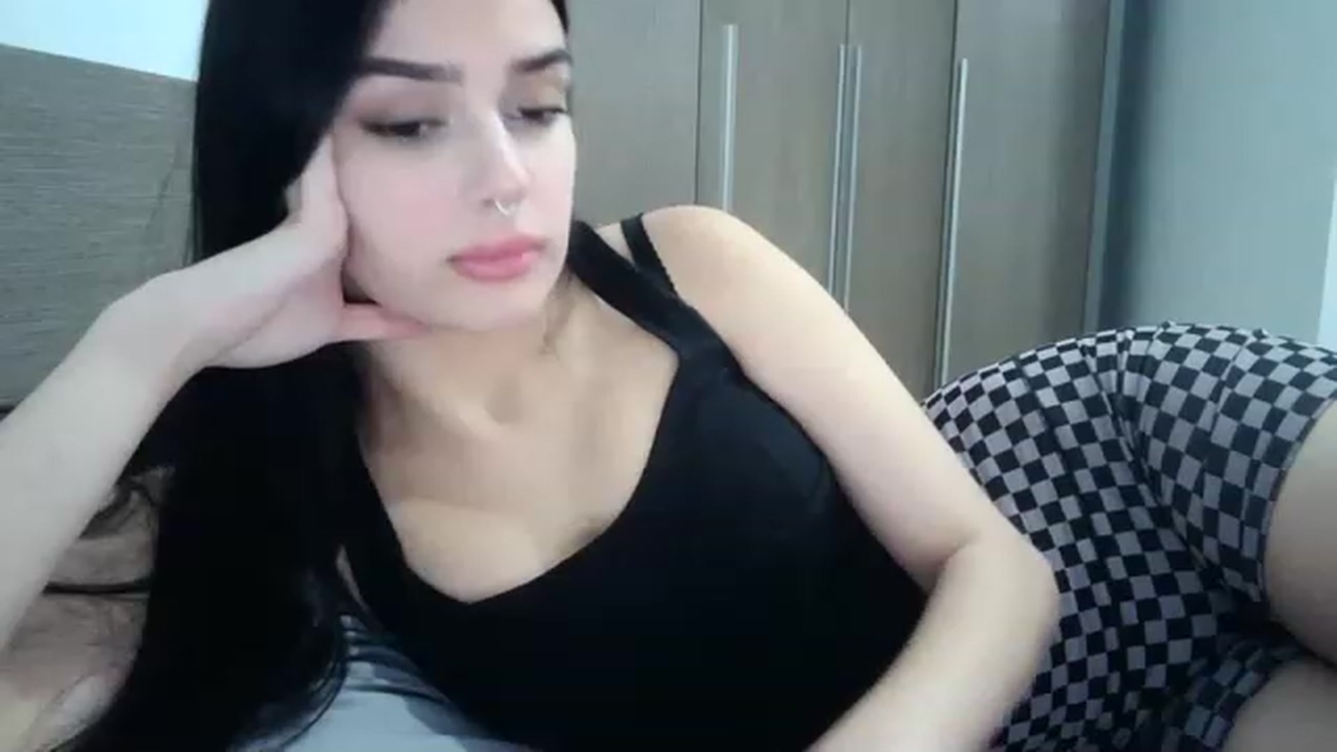 Gallery image thumbnail from ChocoPiiie_'s myfreecams stream on, 01/09/2023, 22:59 image 8 of 20